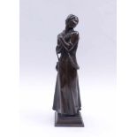 Feuerhahn, HermannCourt Lady(Hildesheim 1873-1955 Berlin) Young woman standing on a profiled