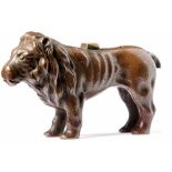 Lion18th centuryFull round figure of a standing lion. Bronze, dark brown patina. H. 8,5 cm. - Tear