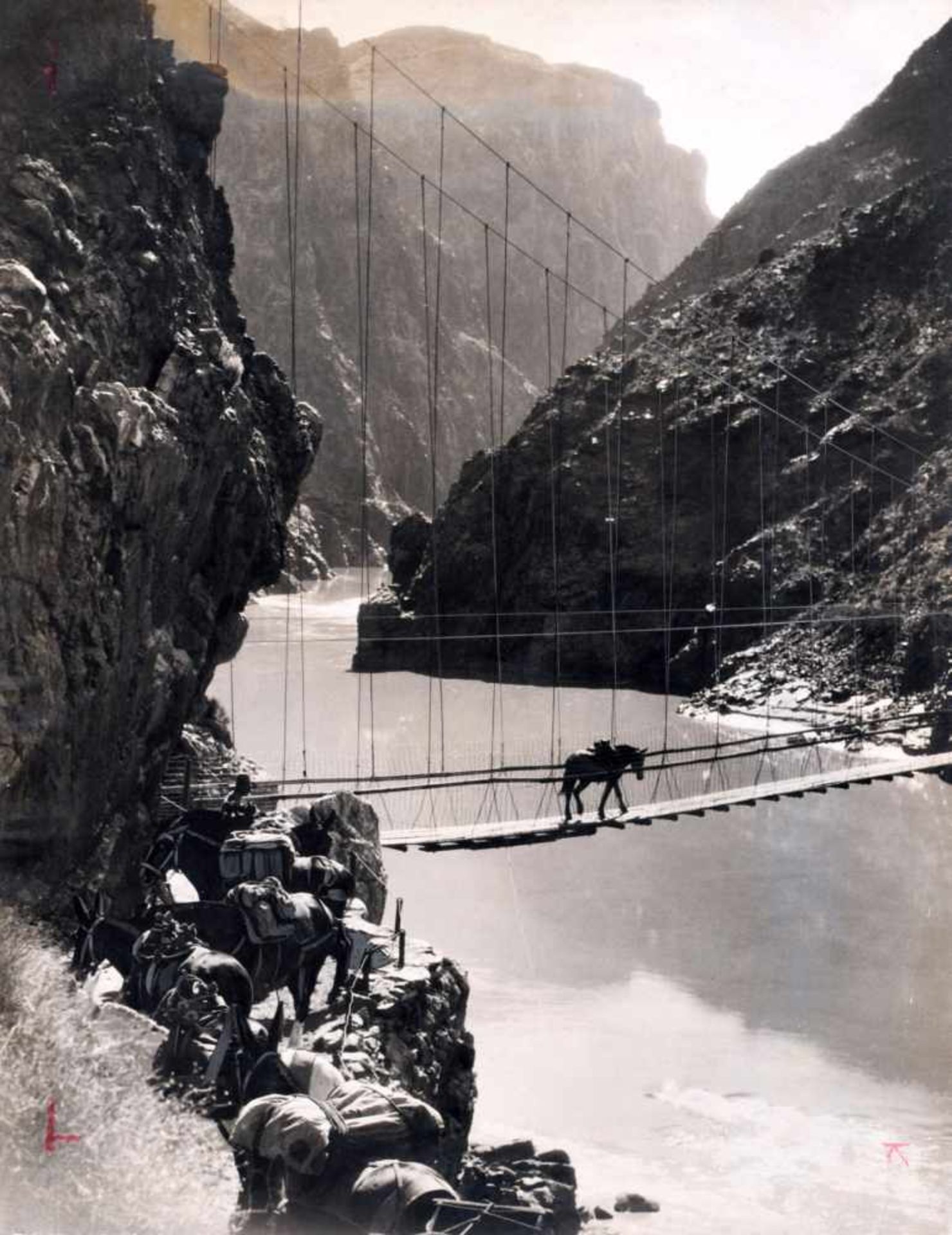 H. Armstrong Roberts "Kinder am Wasser"/ "Hängebrücke über dem Grand Canyon". 1931/1928.H. Armstrong