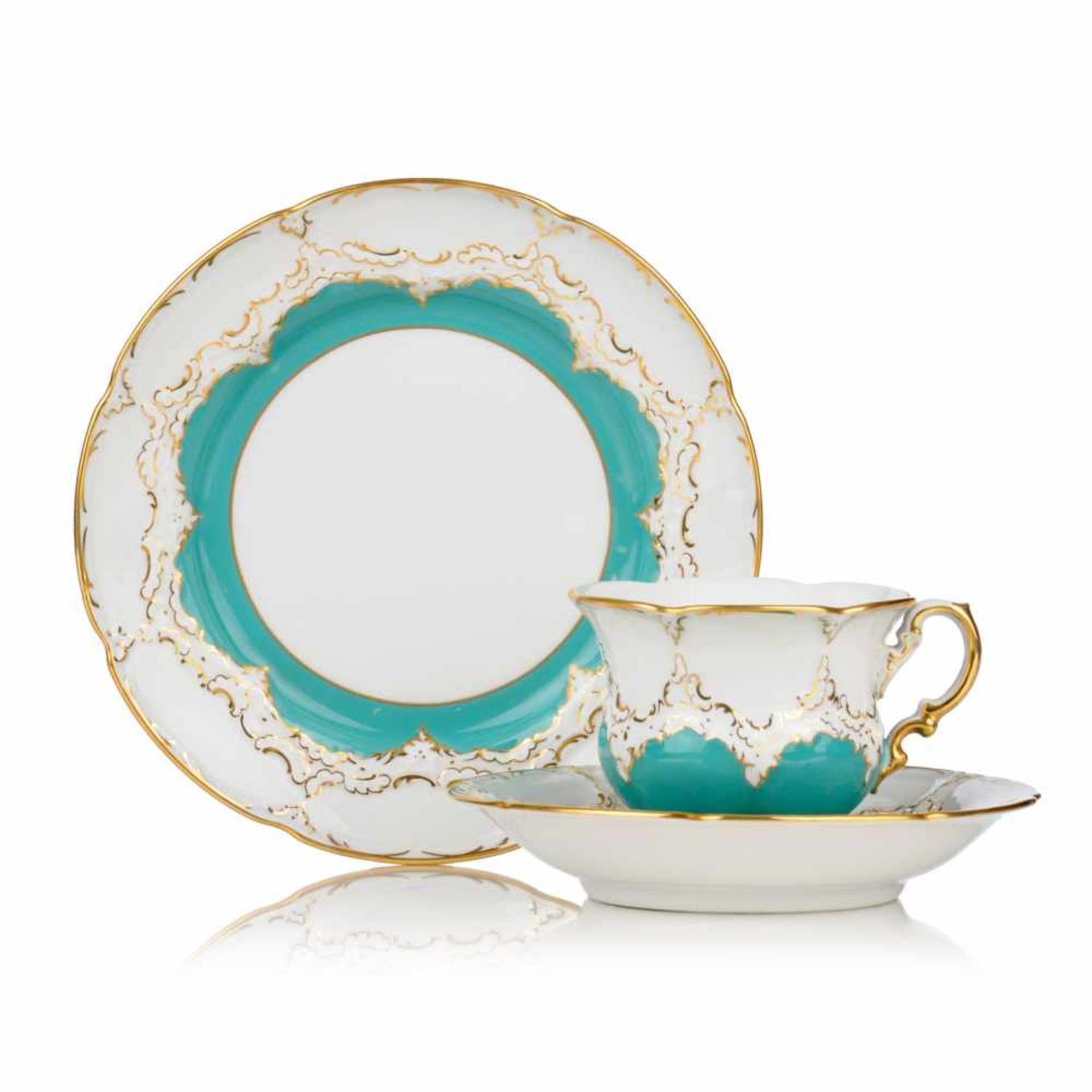 Kaffeegedeck "Türkis glasiert, Gold angespitzt". Meissen. 1953/1955.Porzellan, glasiert und in