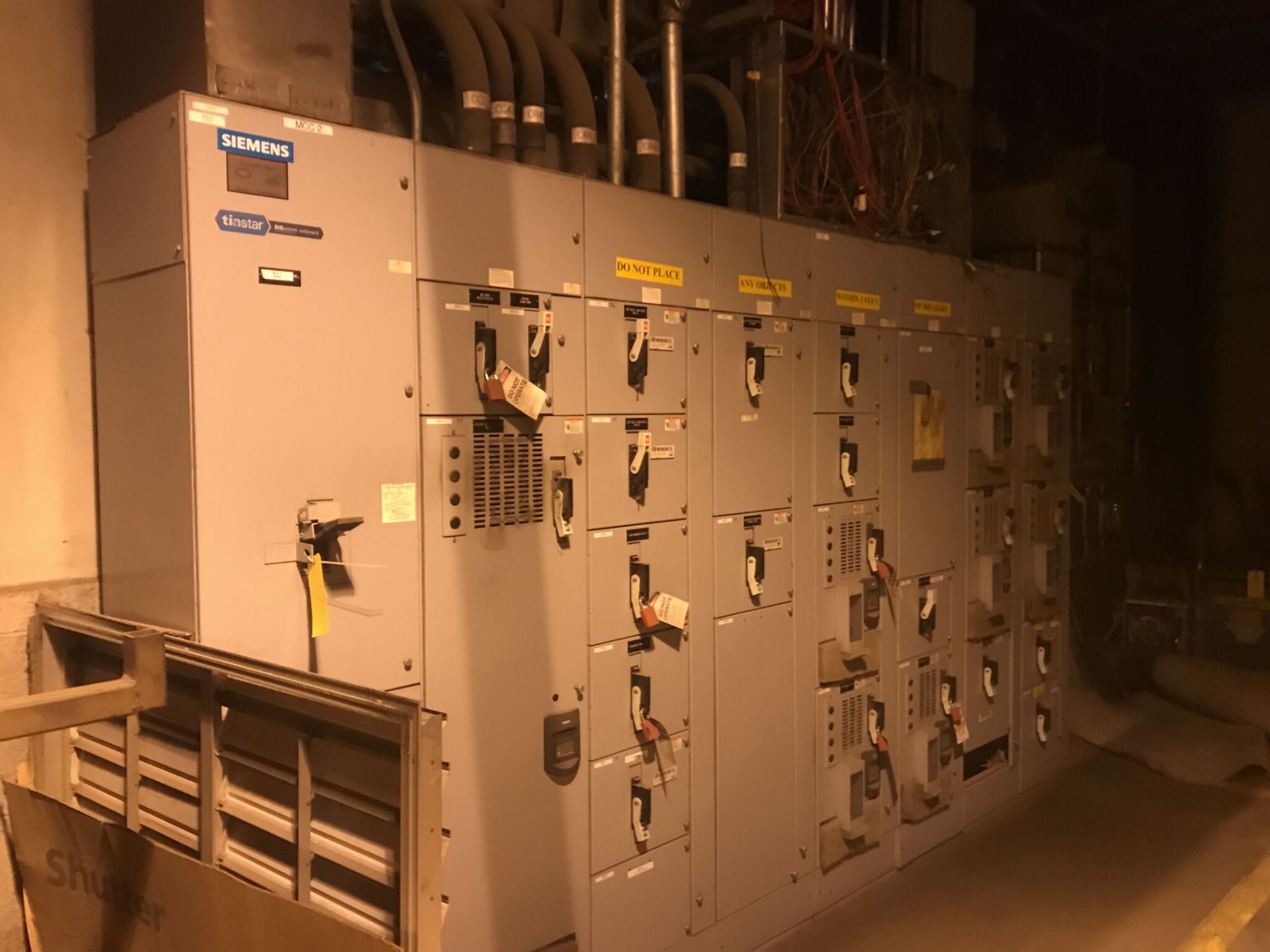 MCC Room, Siemens, 480 Volt w/ Breakers