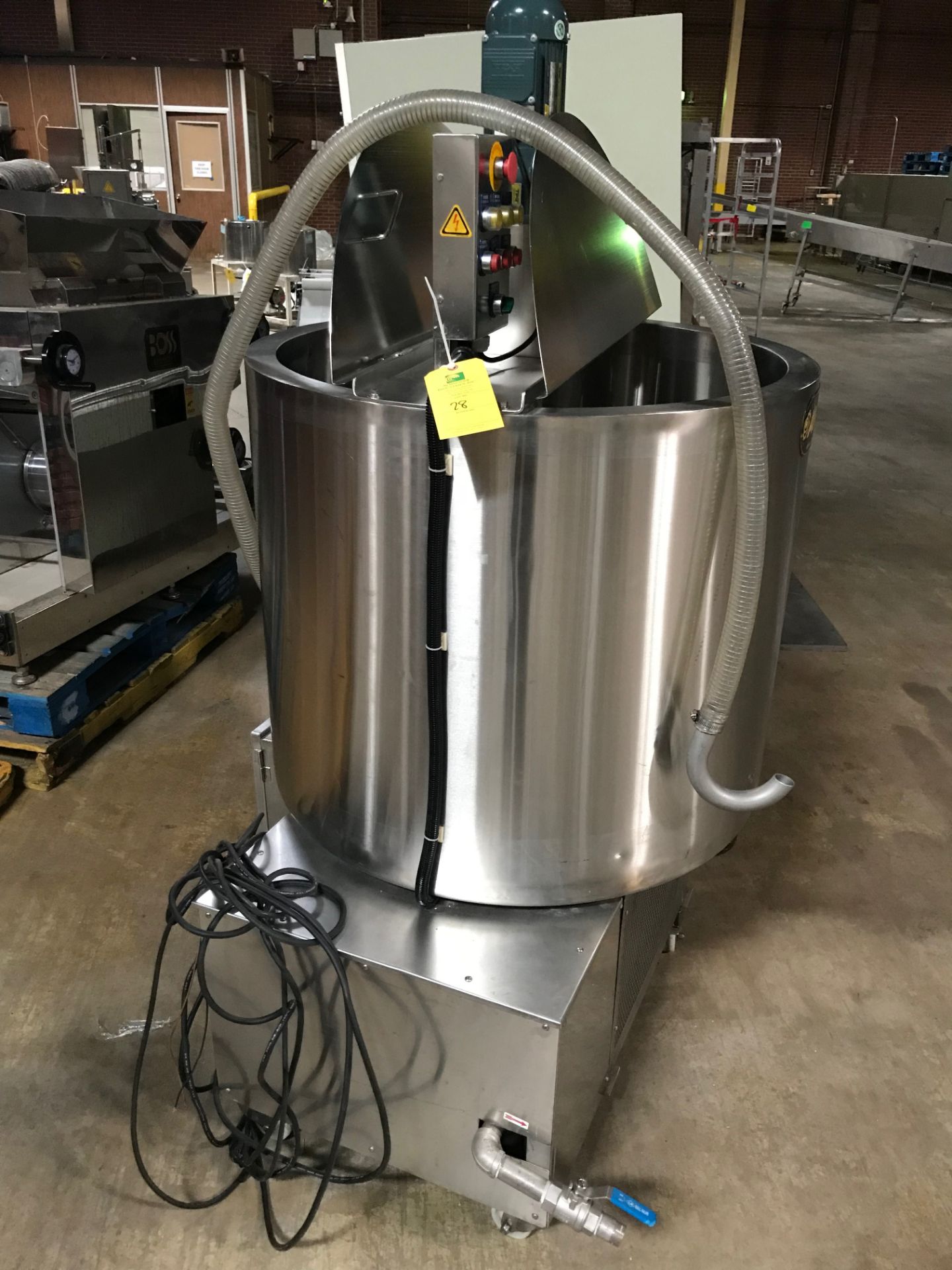 NEW Anko Stainless Steel Mixer with Discharge Pump, 31 Inch Diameter x 3 Feet Tall, 220 Volts, 60Hz,