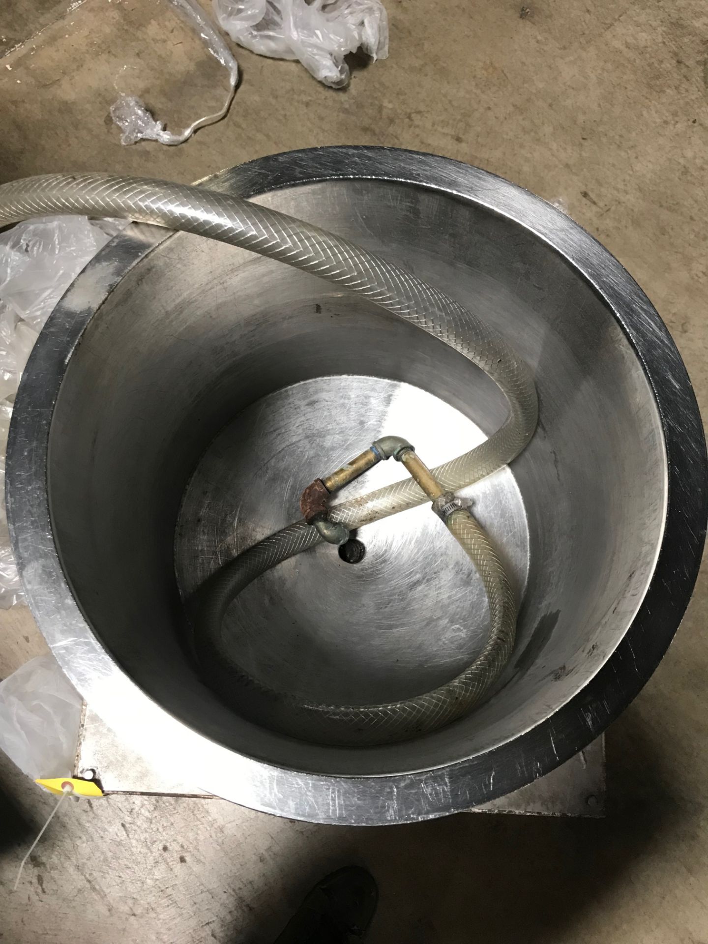 Stainless Steel Kettle, 18 inch Diameter x 16 inches tall - Image 2 of 4