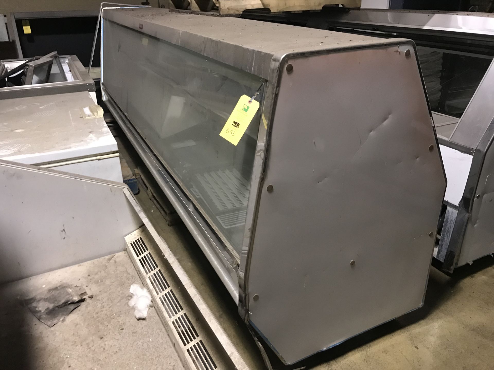 Howard/McCray Refrigerated Deli Case, Model# SC-CFS40E-12, Serial# 05-21695-11, 115 Volts, 60 Hz,