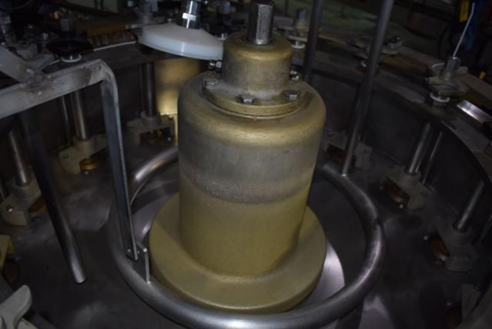 LOT 1503: Atlas Pacific Model #603 Syruper, 15 Valves, Size 603 x 700 Can, Driven by Angelus Seamer, - Image 3 of 4