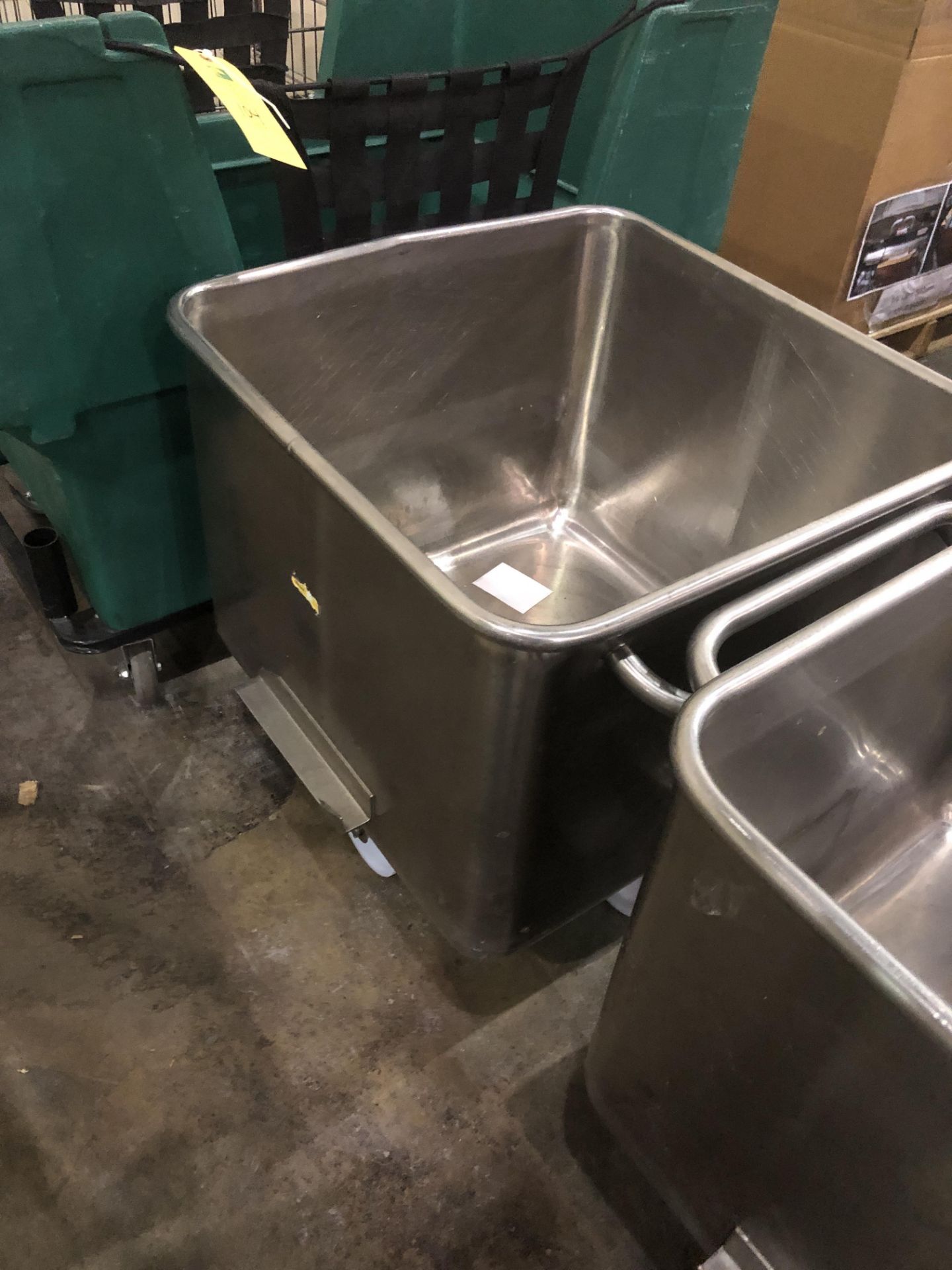 Reiser Stainless Tub, 25.5" wide x 25.5" L x 26.5" H RIGGING FEE $25