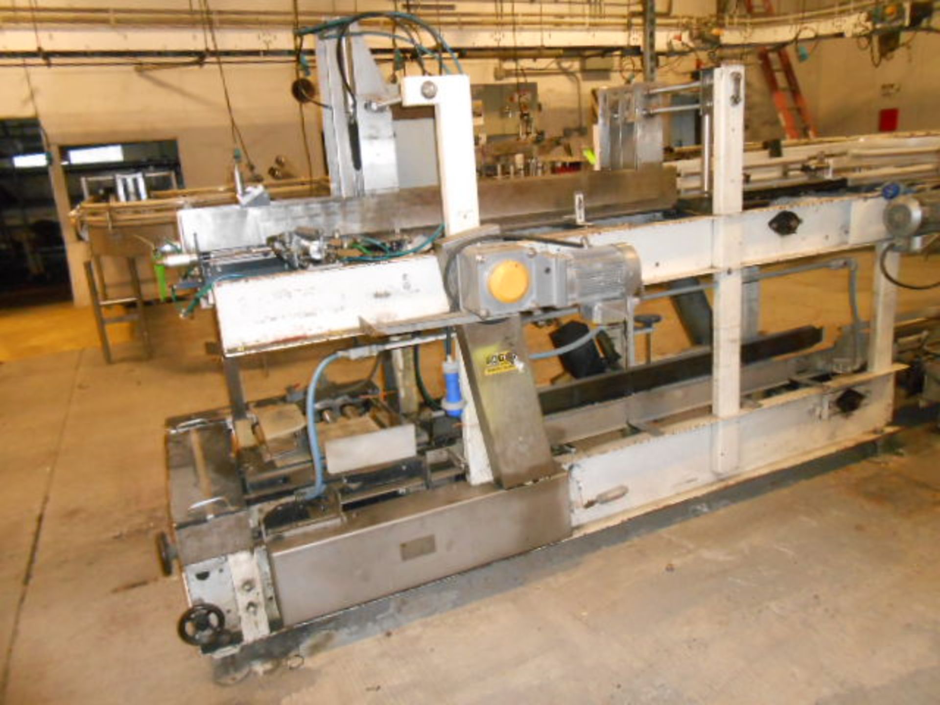 Hartness drop packer, Serial 488 for 12 oz and 22 oz bottle __LOCATED: MAIN CIDERY CP-1C AREA - Image 2 of 2