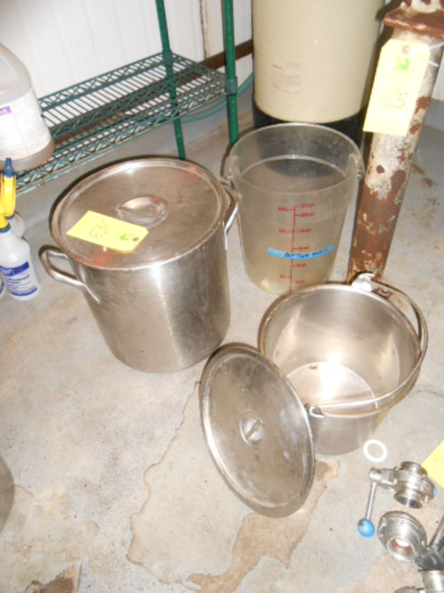 LOT of 3, 1 304SS buckets with lids, 12 in dia x 10 in deep/ 1 SS pot with lid,14 in dia x 16 in