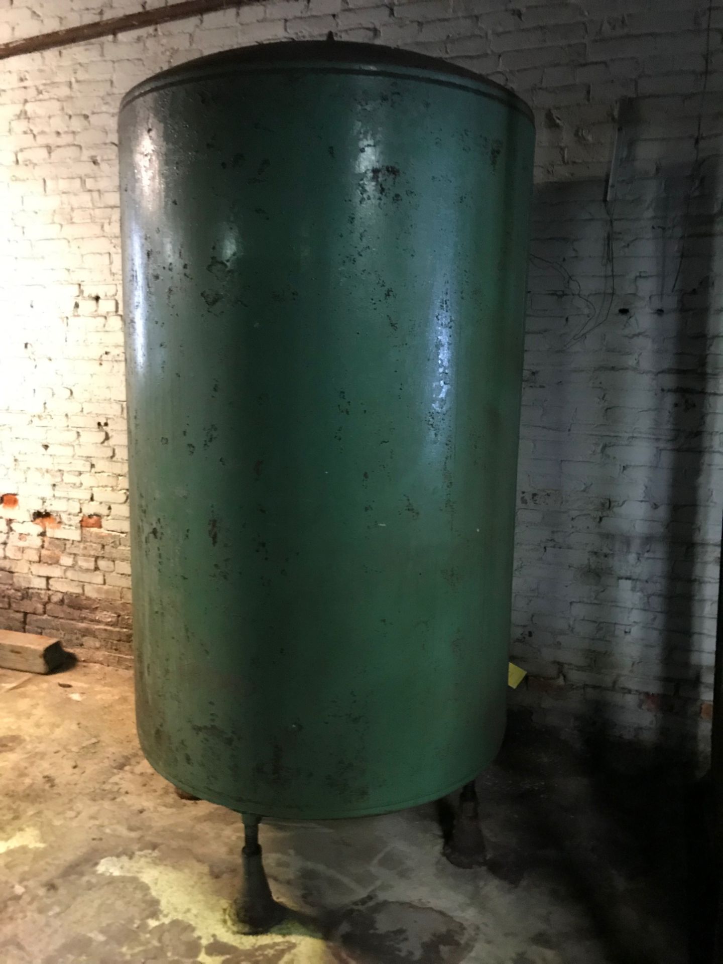 Steel Tank, 77 Inches Tall x 4 Foot Diameter