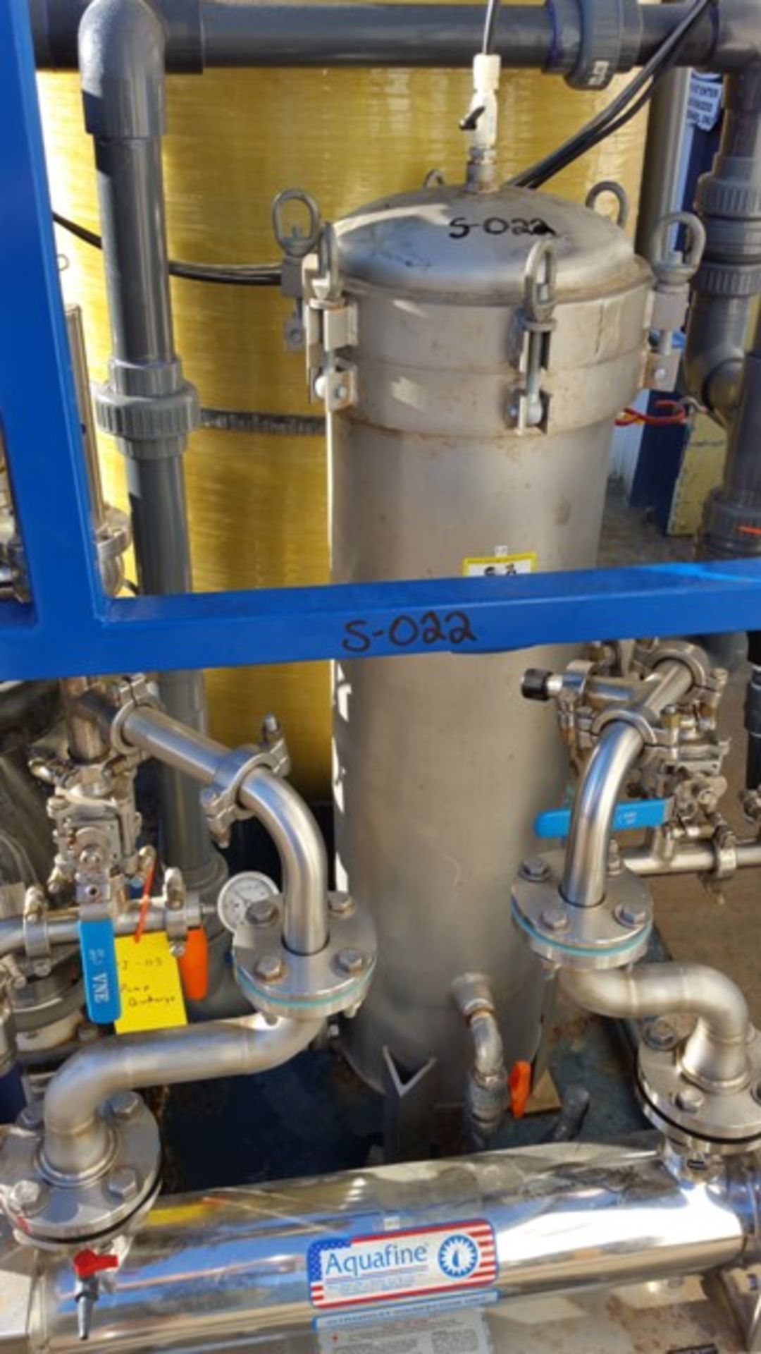 WATER TREATMENT SKID. US FILTER. AQUAFINE UV MOD#CSL-6R. SER#JS 06/04 024-E. PUMP: GRUNDFOS CRN15. - Image 4 of 6