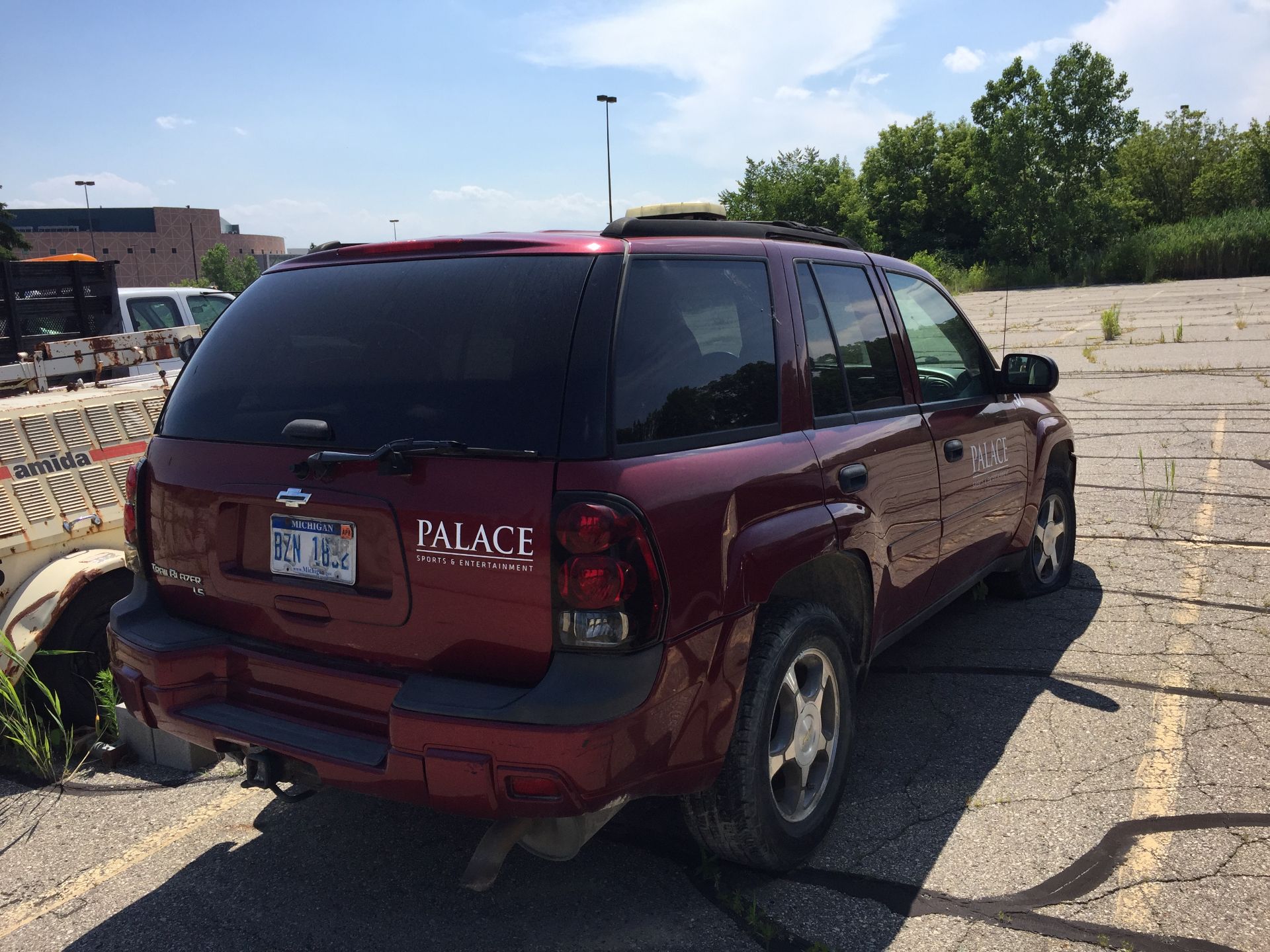 2007 Chevrolet Trailblazer- Red Jewel/ BZN1831- 114,889 miles, Vehicle 31 - Image 3 of 4