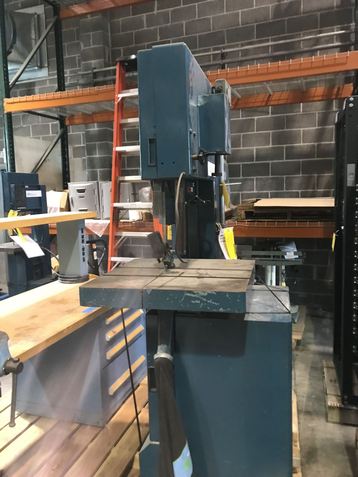 Delta Vertical Band Saw, Model #20, S/N #89C14858; Rigging Fee: $60