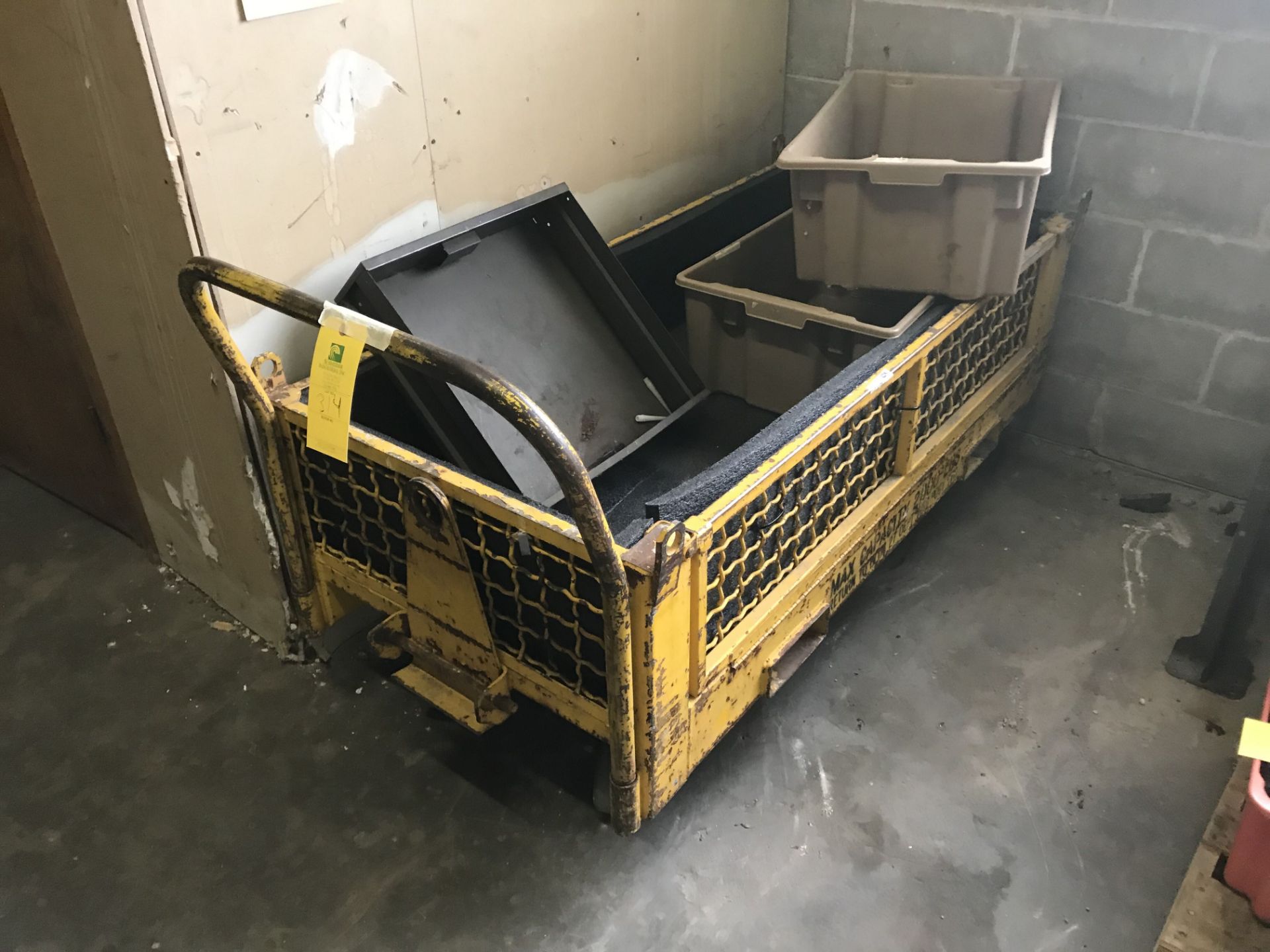 Yellow Shop Cart; Rigging Fee: $35