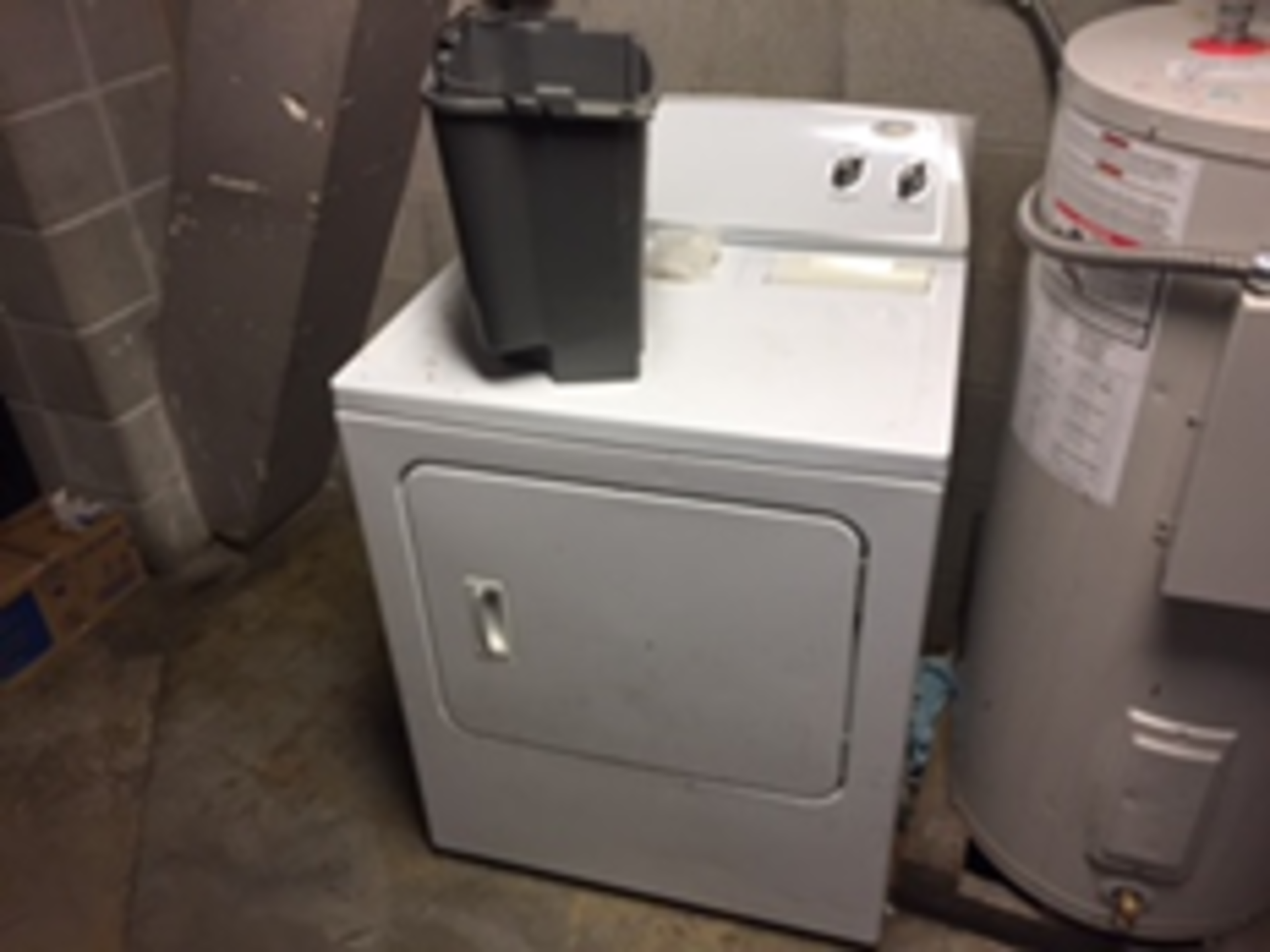 FF&E: LOT OF: 1 qty: Dryer Whirlpool Located: Concourse ***NOTE from Auctioneer: Removal fee of: __$