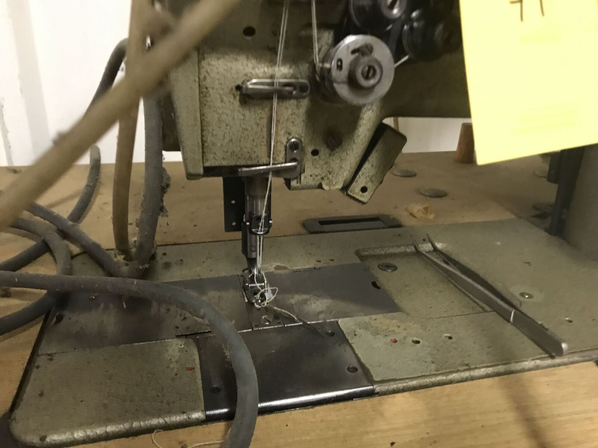 Singer Two Needle Sewing Machine, For Cone Edges to Cone Bodies - Image 2 of 2