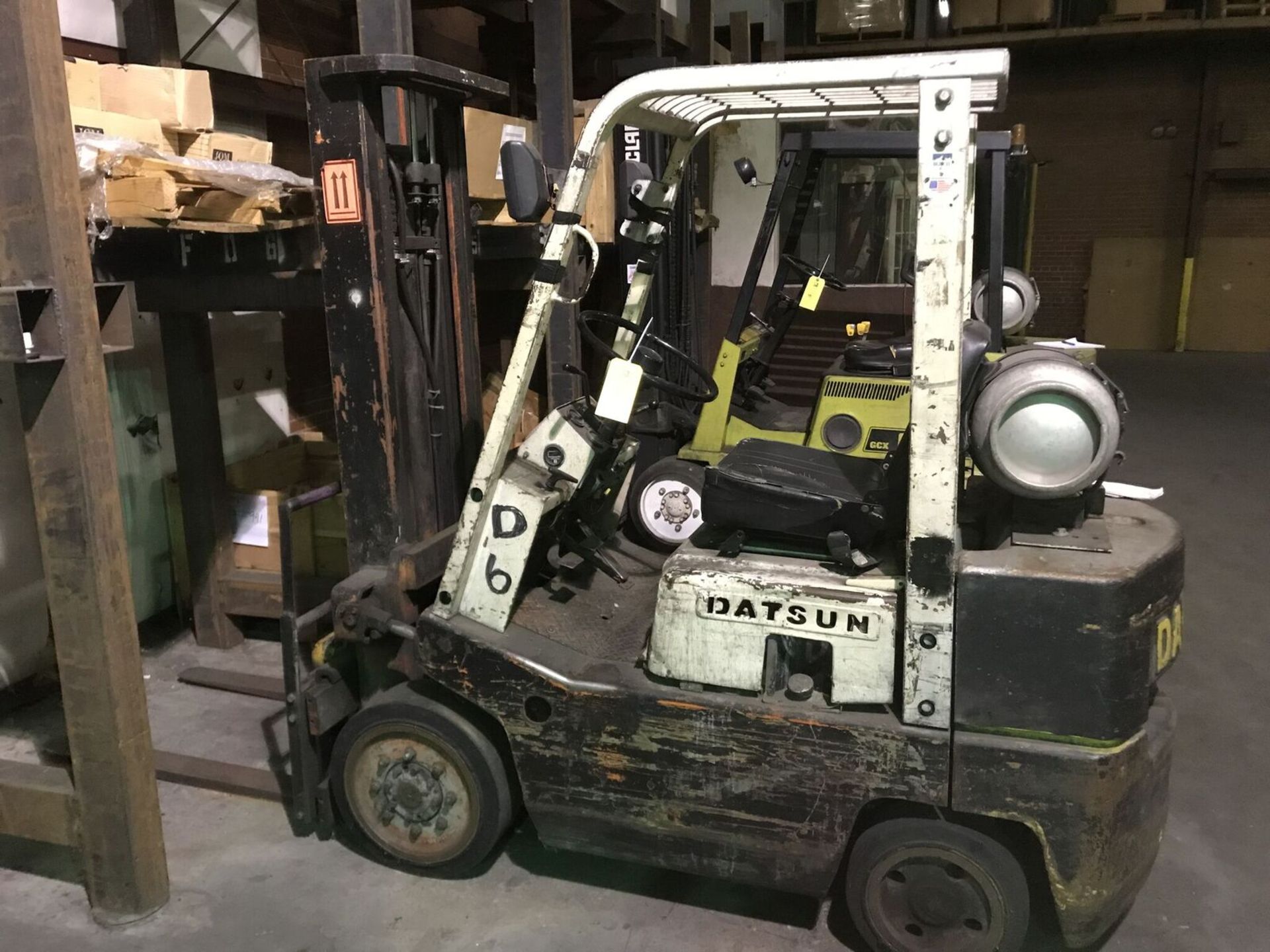 Datsun Forklift, 4567.7 Hours, Capacity 5000 Lbs, Model #CEF02