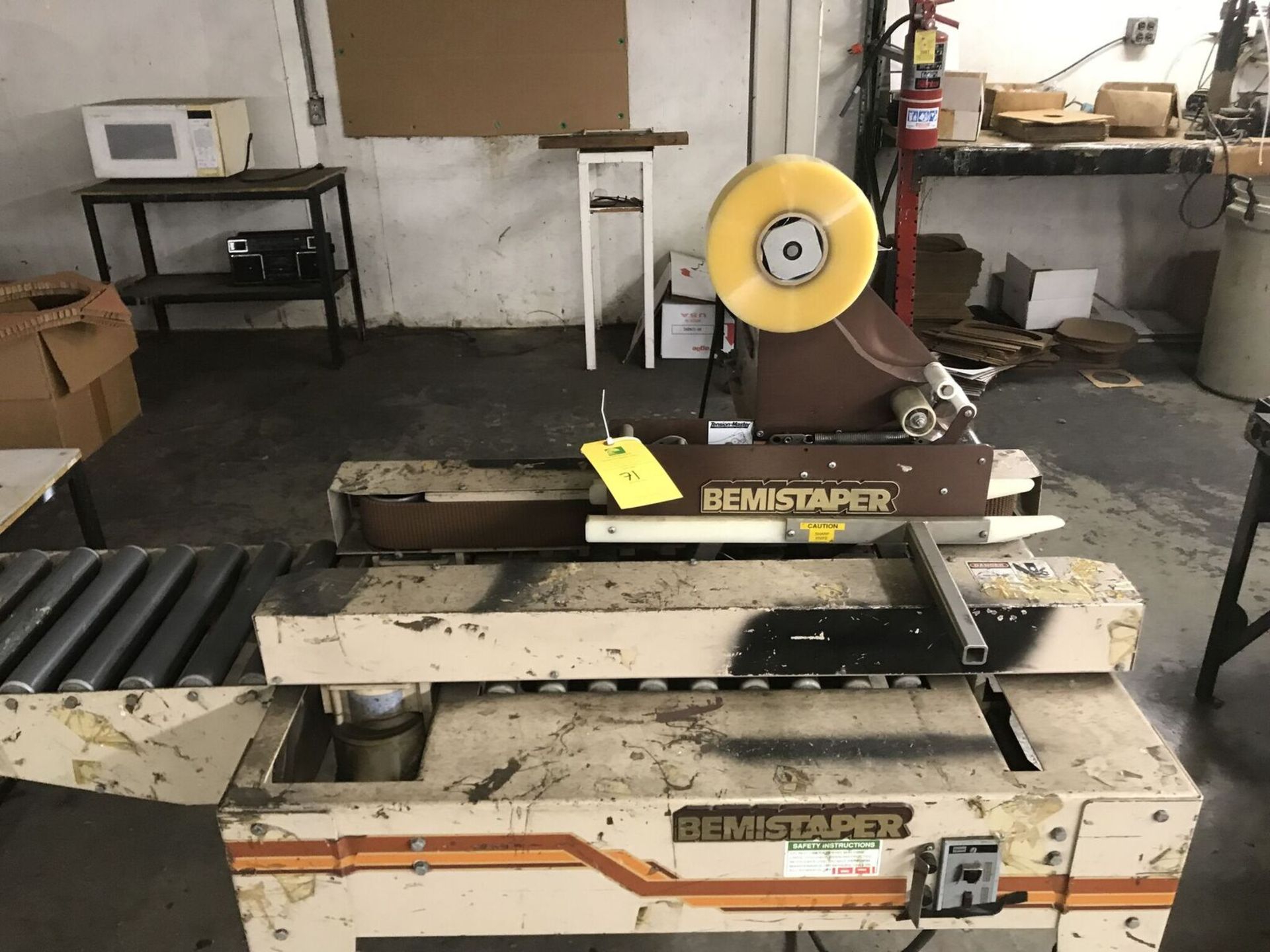 Bemistaper, Automatic Box Taping Machine