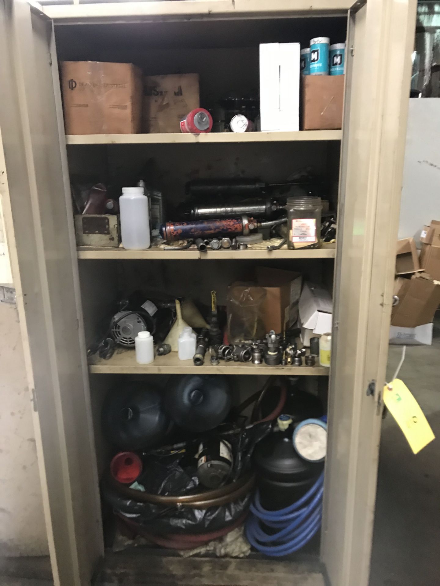 Small Blowers, Misc. Shop Parts, Various Lube - Image 2 of 2