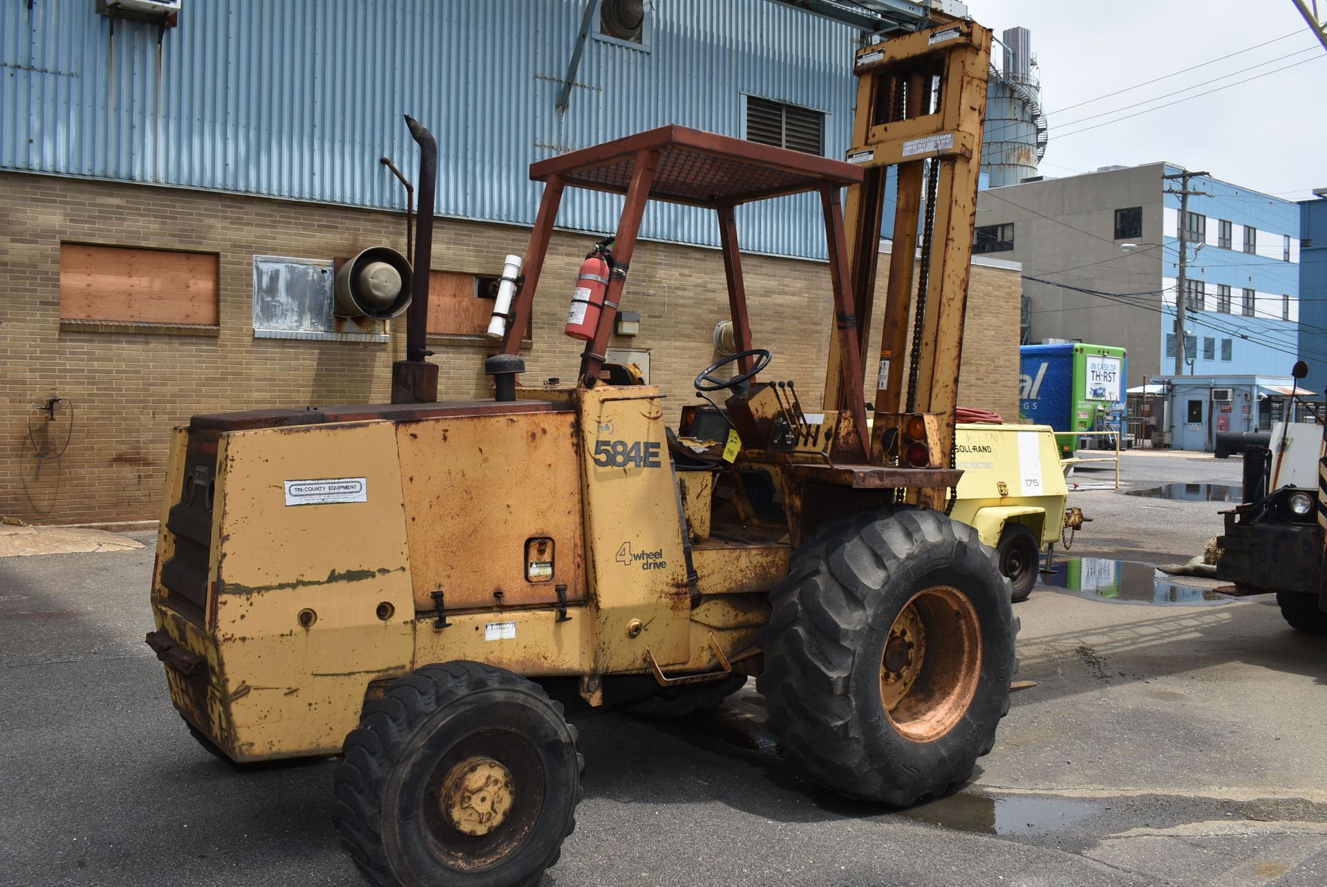 Case Model #584E Diesel Fork Truck, Pneumatic Tires, SN JJG0067018 - Image 2 of 3