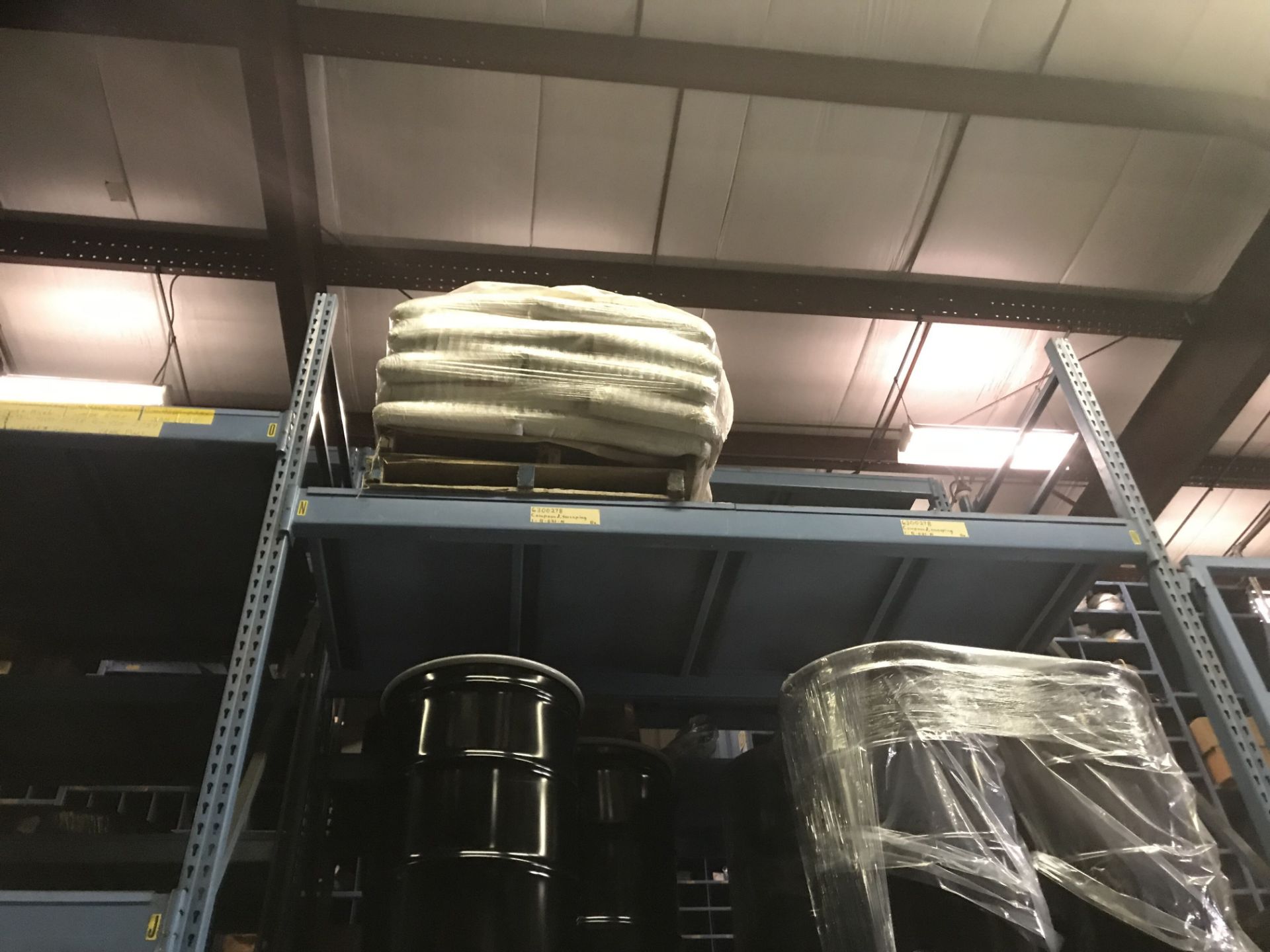 All Contents On Pallet Racking: Light Bulbs (AD) - Image 2 of 2
