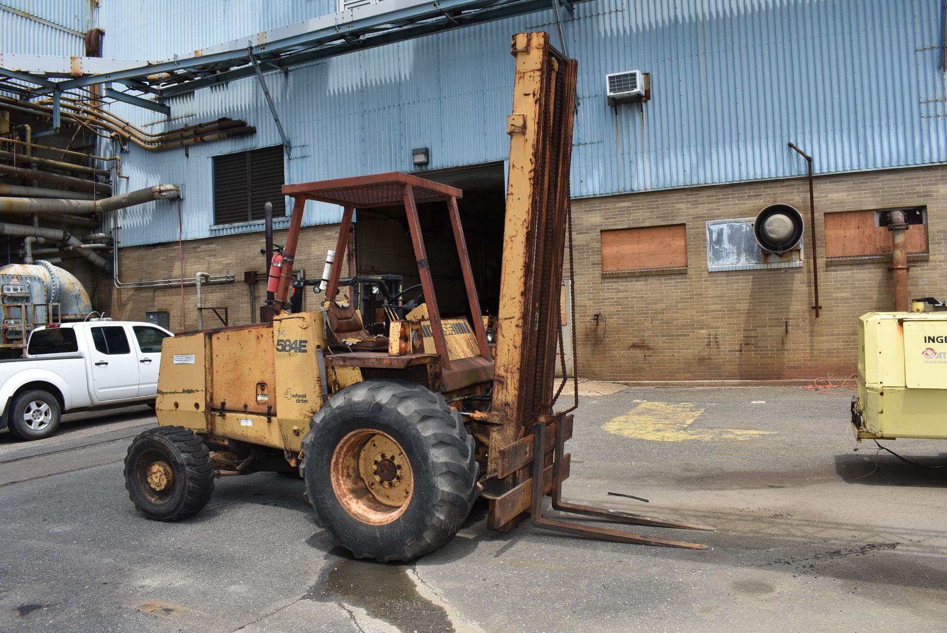 Case Model #584E Diesel Fork Truck, Pneumatic Tires, SN JJG0067018 - Image 3 of 3