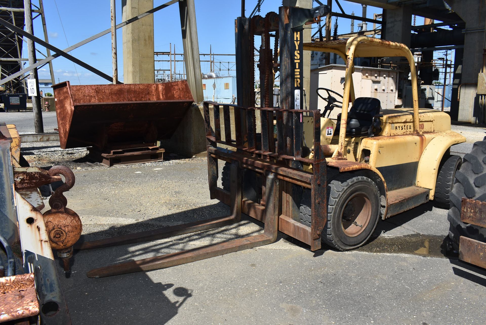 Hyster Model #H130F Fork Lift, Rated 13,000 lbs. Lift Capacity, 108" Max. Lift, Pneumatic Tires, - Image 2 of 3