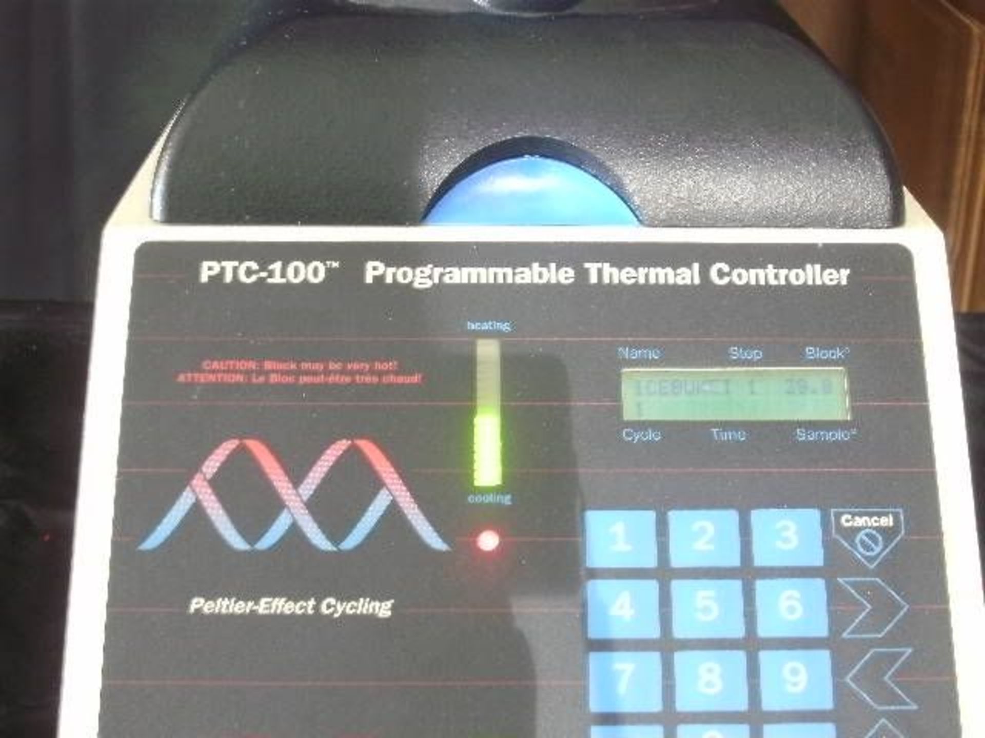 BIO-RAD MJ RESEARCH PTC-100 THERMAL CYCLER 60 WELL FOR PARTS, Qty 1, 320825200423 - Image 2 of 5