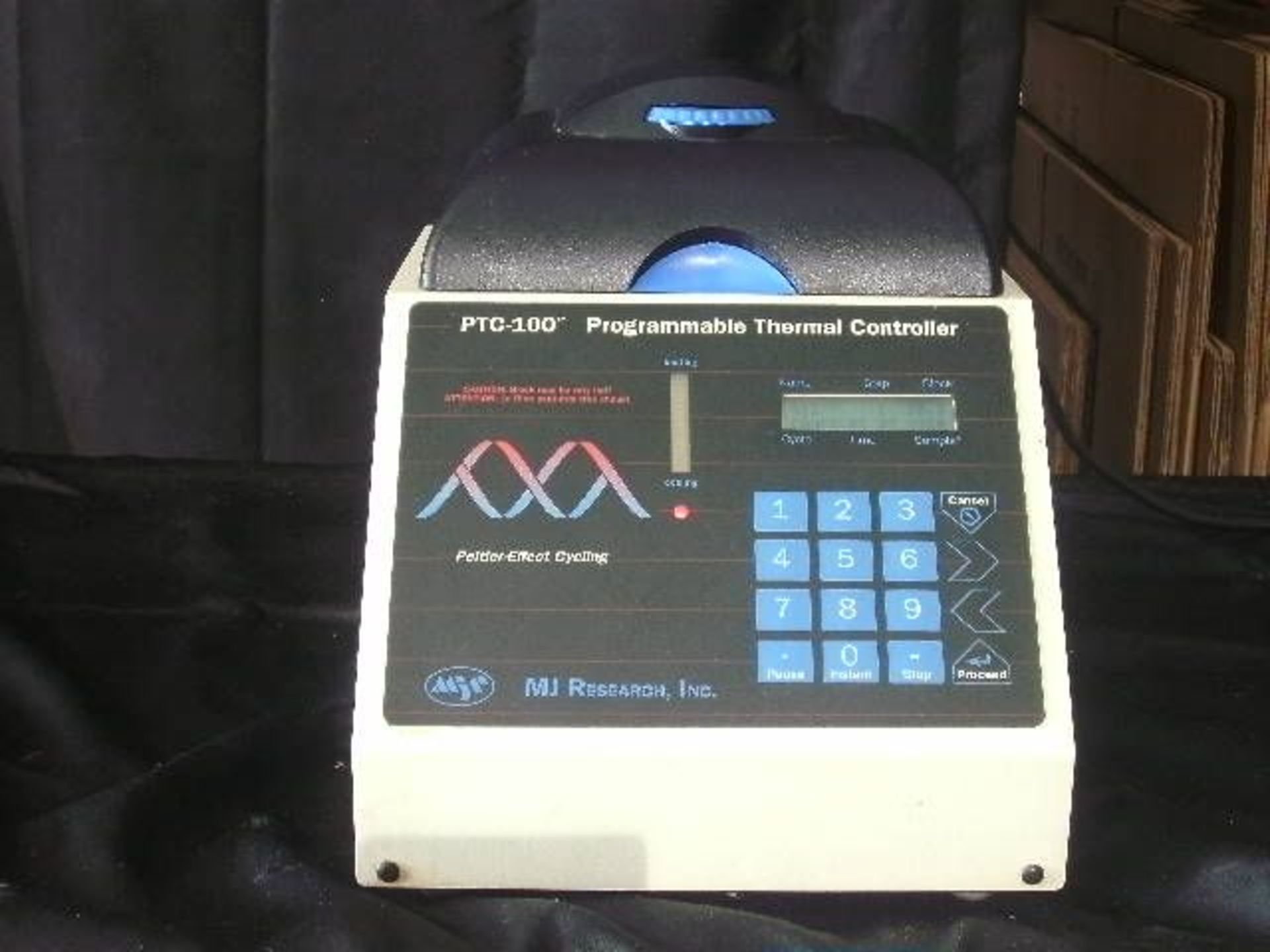 BIO-RAD MJ RESEARCH PTC-100 THERMAL CYCLER 60 WELL FOR PARTS, Qty 1, 320825200423