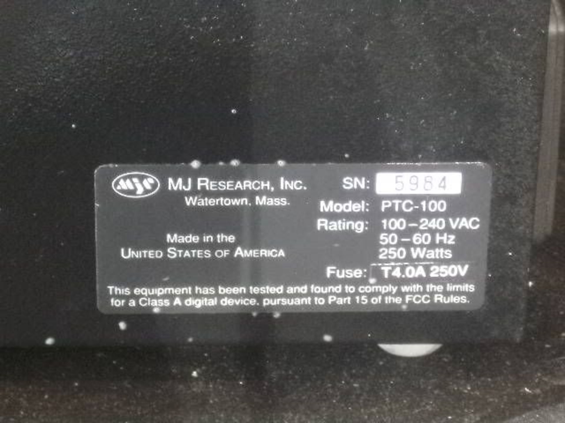 BIO-RAD MJ RESEARCH PTC-100 THERMAL CYCLER 60 WELL FOR PARTS, Qty 1, 320825200423 - Image 4 of 5