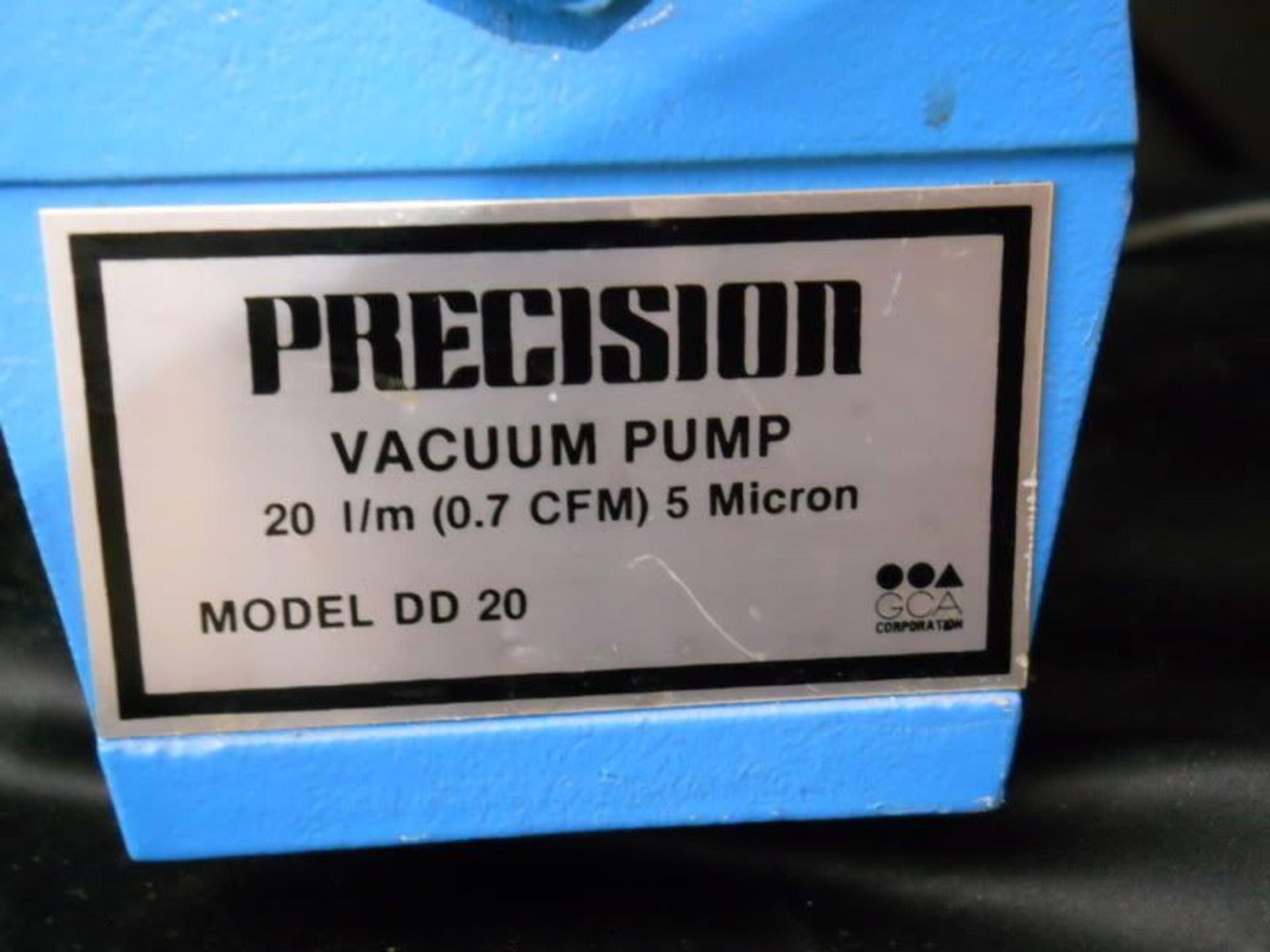 Precision Vacuum Pump Model DD20, Qty 1, 221097481291 - Image 2 of 5