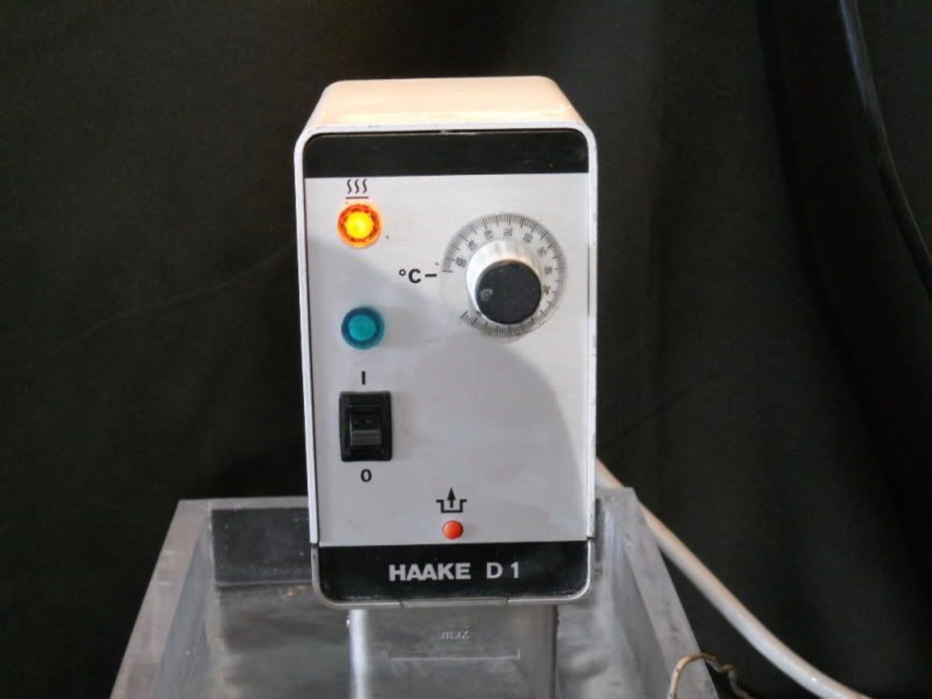 Haake D1 Heated Immersion Recirculating w/o Water Bath Type 001-3950, Qty 1, 221004917494 - Image 2 of 5