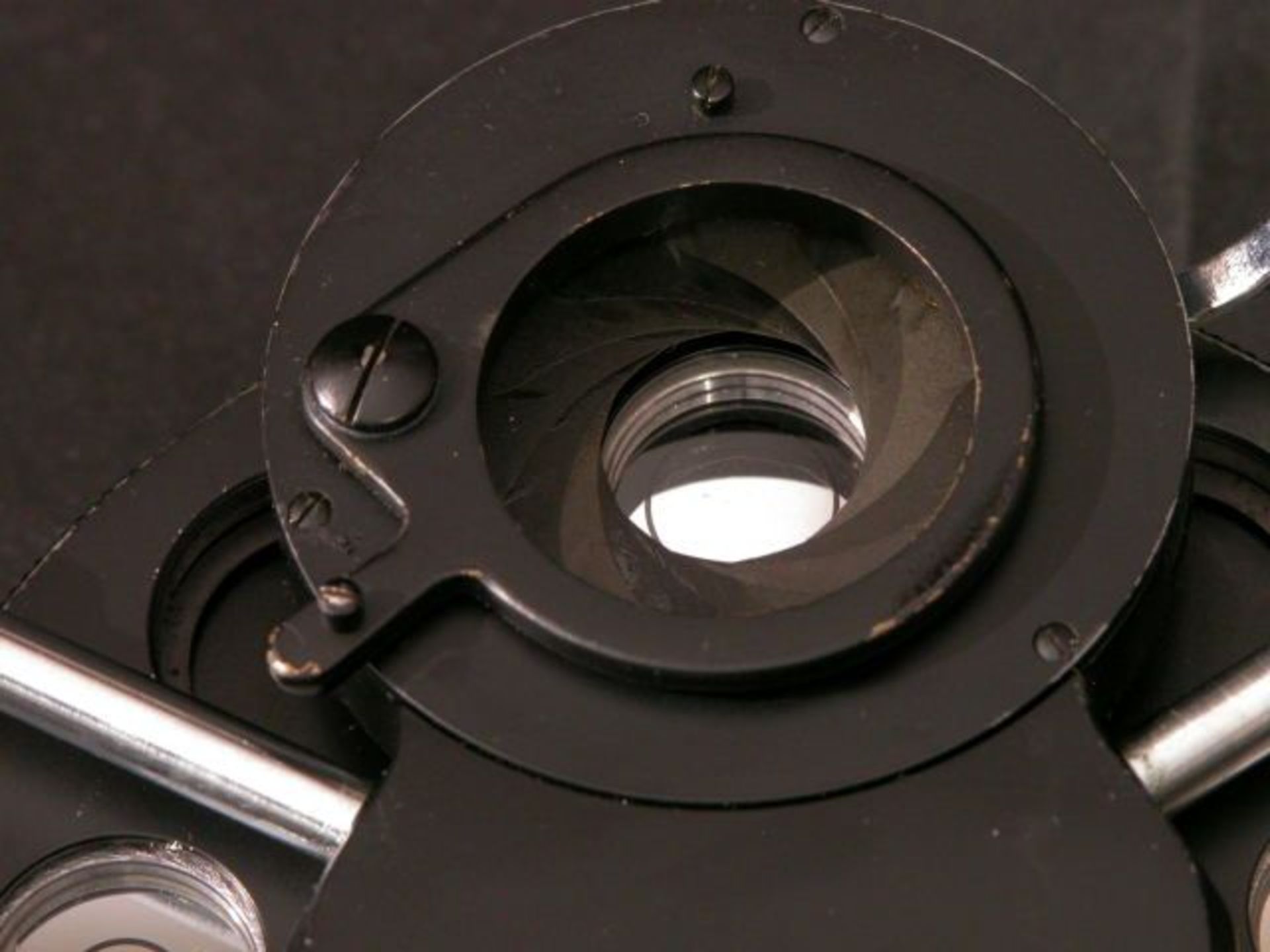 Reichert Austria MICROSCOPE Nr. 14 098 Condenser W/ Iris Dovetail 4 Lenses, Qty 1, 330795621392 - Image 4 of 6