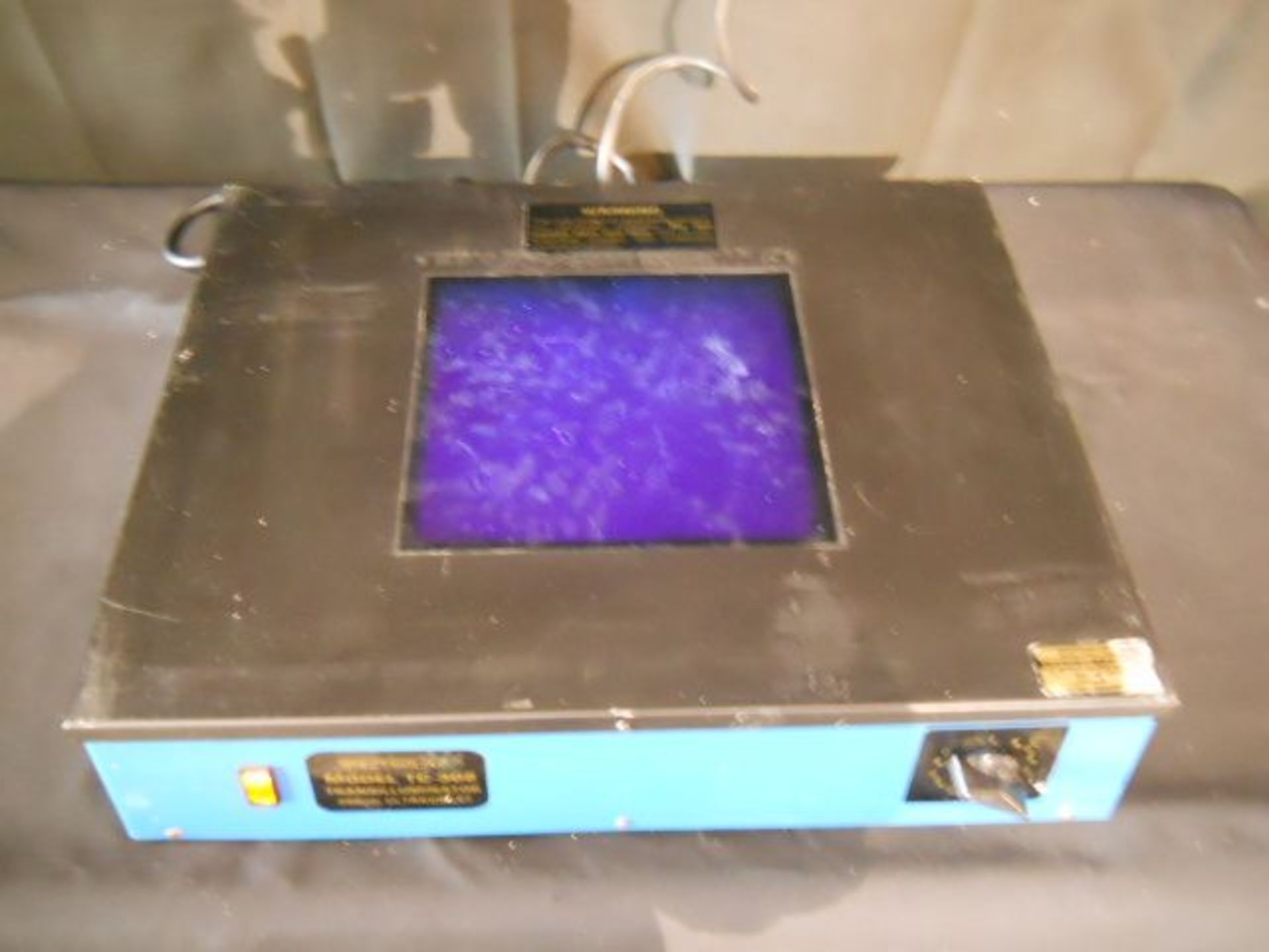 Spectroline Model TC-302 Transilluminator 302nm Ultraviolet TC302 UV Black Light, Qty 1, - Image 2 of 6