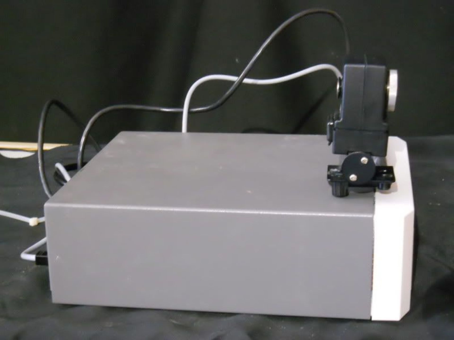 Pharmacia UV M II Monitor Single Beam Absorbance Detector, Qty 1, 321005540336 - Image 6 of 9