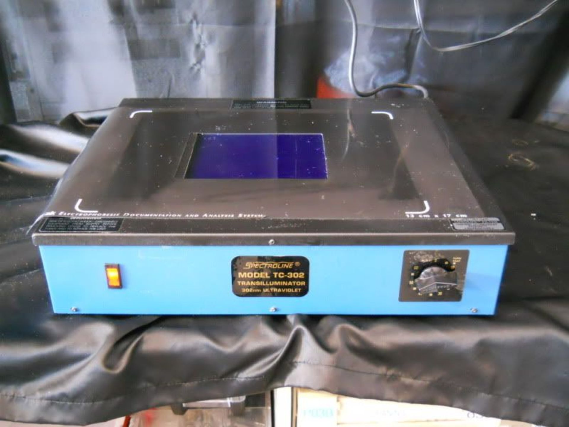 Spectroline Model TC-302 Transilluminator 302nm Ultraviolet, Qty 1, 221054896063