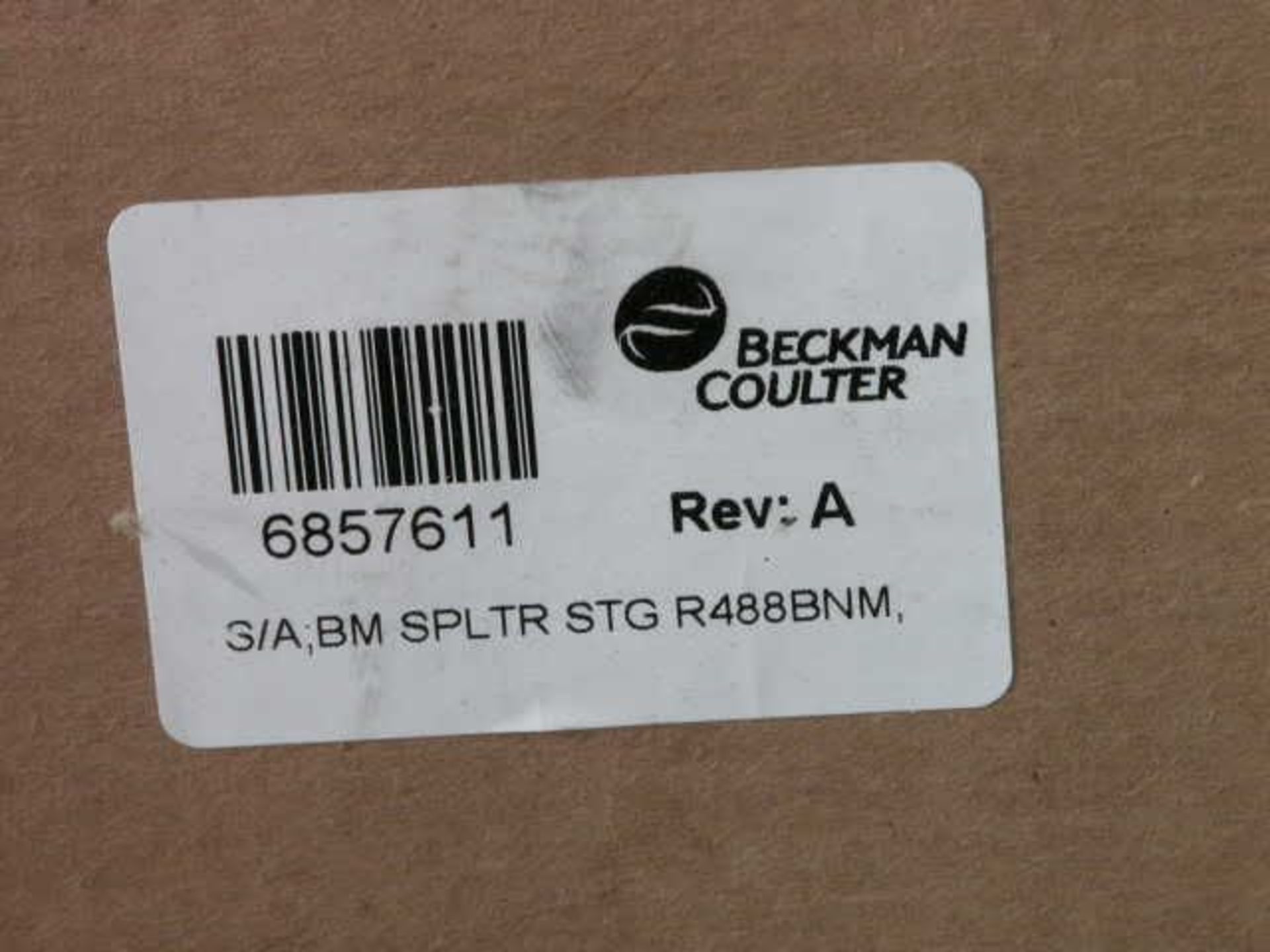 Beckman Newport M-VPH-2 # 6857611 Beam Splitter Rev A S/A BM SPLTR STG R488BNM, Qty 1, 331882353548 - Image 2 of 5