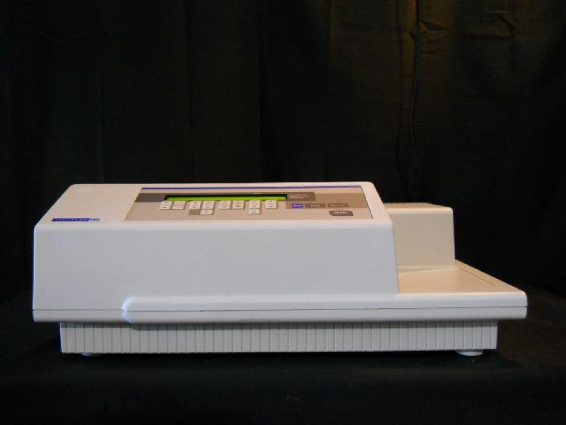 Molecular Devices SpectraMax 190 Microplate Reader Spectrophotometer Spectra Max, Qty 1, - Image 2 of 8