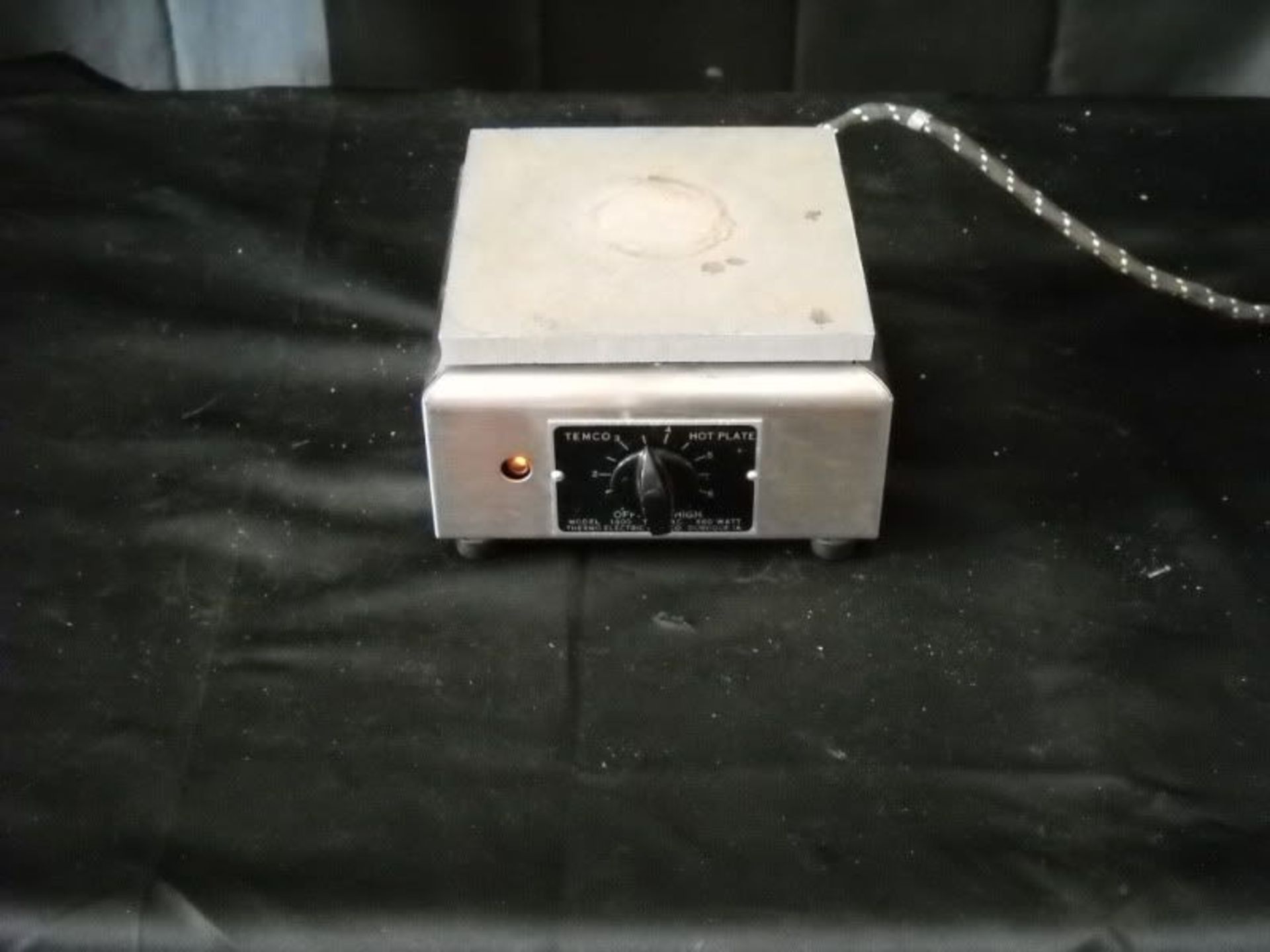 Temco hot plate Model # 1900, Qty 1, 221014484663 - Image 2 of 5