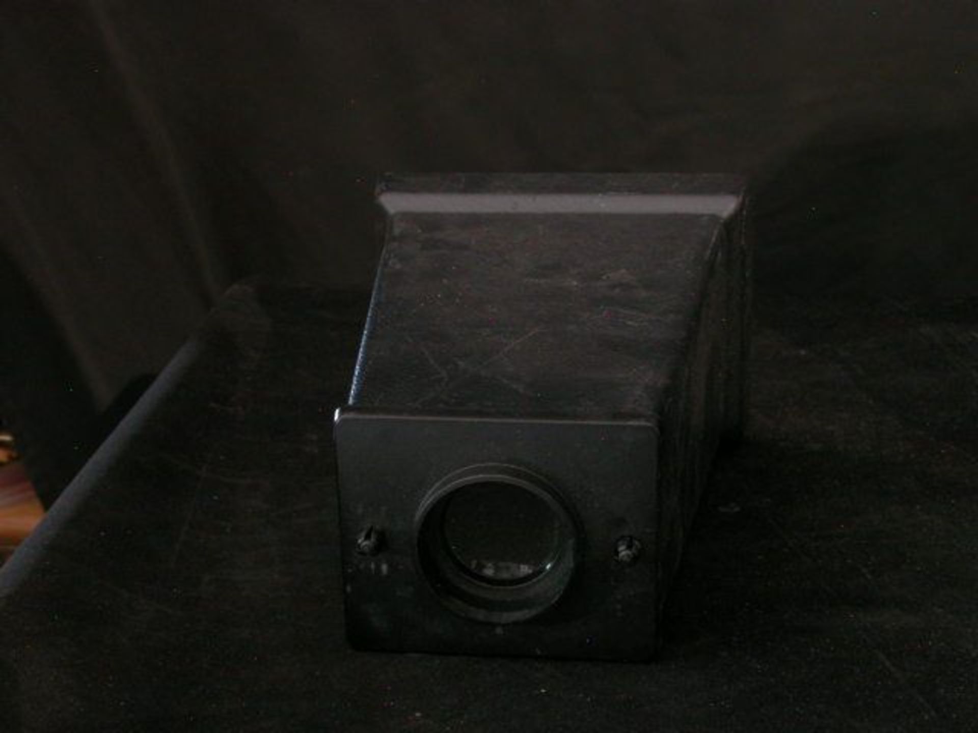 Fotodyne Electrophoresis Gel Camera Polaroid Hood 5-5342 6 1/4 " x 4 1/2" x 9"H, Qty 2, - Image 3 of 3