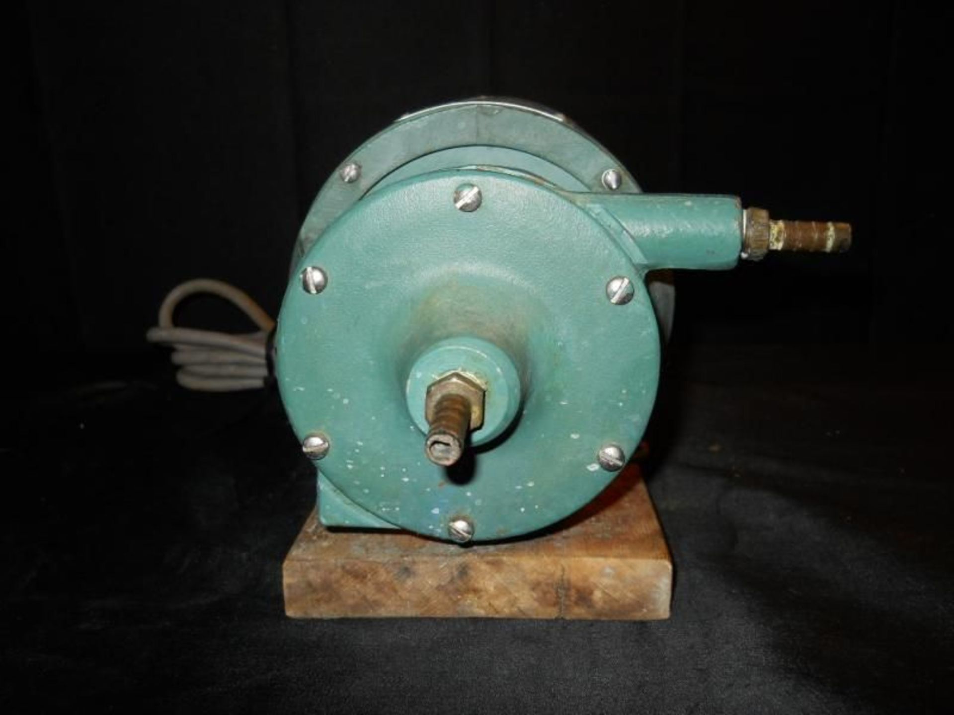 Eastern Pulsafeeder Pump Model D-6 (D6) w/ GE 1/8 HP Motor (1725 RPM), Qty 1, 321201000827 - Image 4 of 8