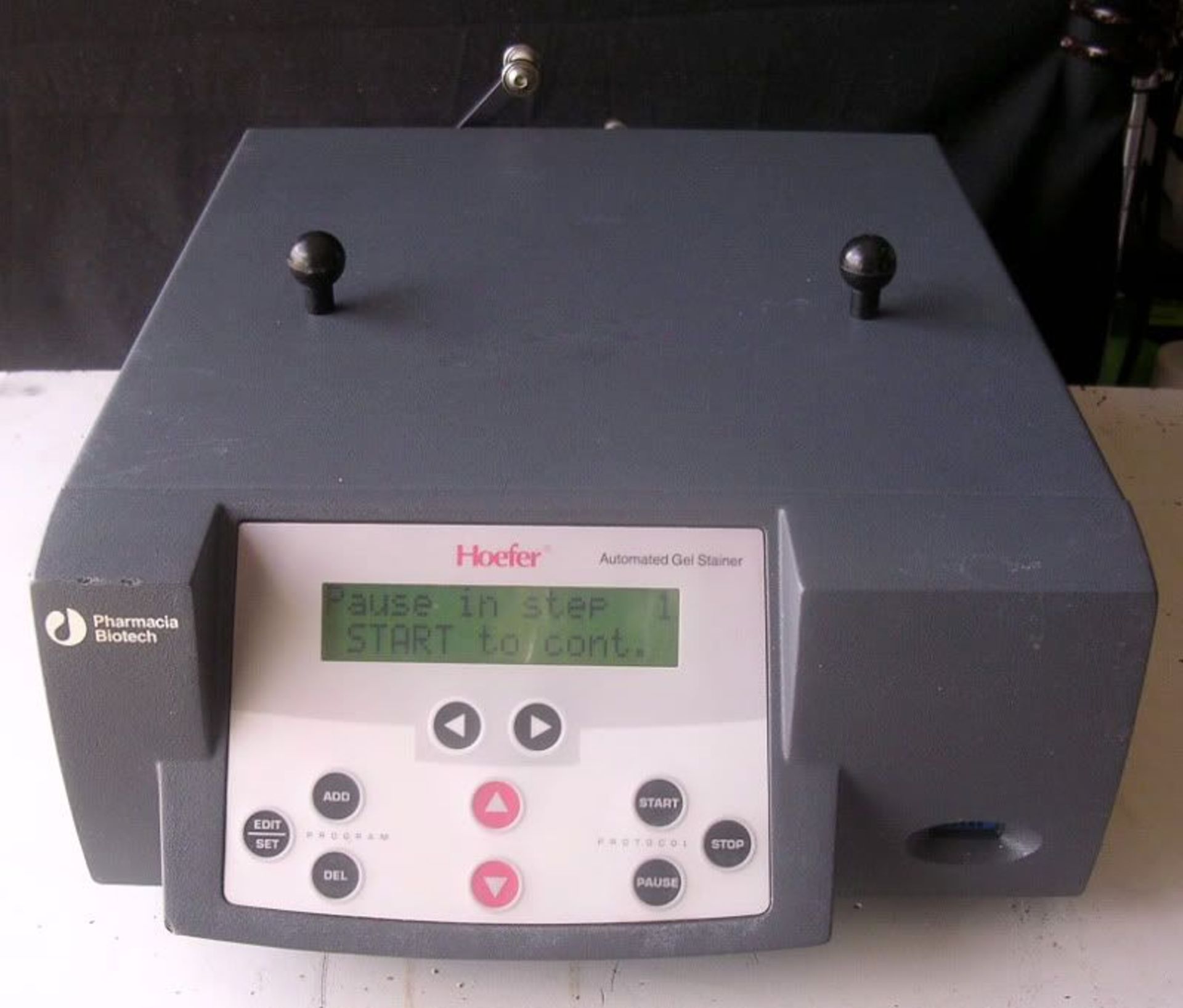 Pharmacia, Hoefer Automated Gel Stainer, Model AUTOSTNR, Qty 1, 221500812793
