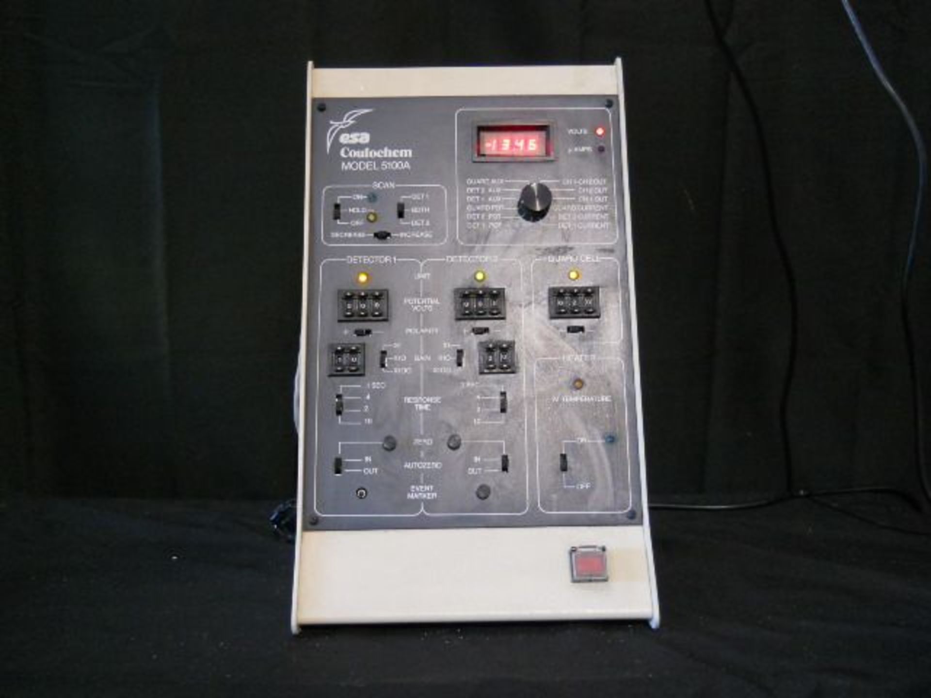 ESA Coulochem 5100A Electrochemical Detector Controller (HPLC), Qty 1, 221200441899