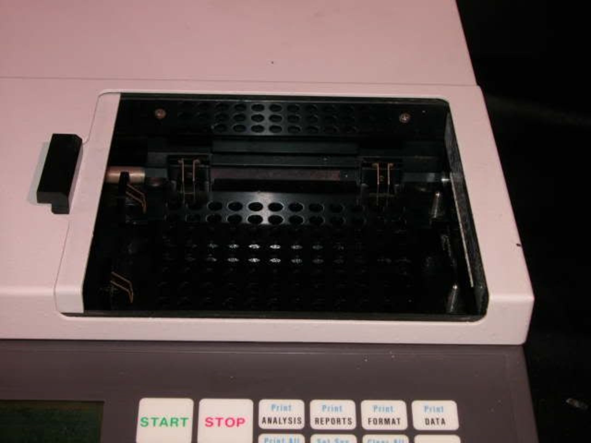 Bio Rad 3550-UV Microplate Reader, Qty 1, 320787687186 - Image 5 of 8