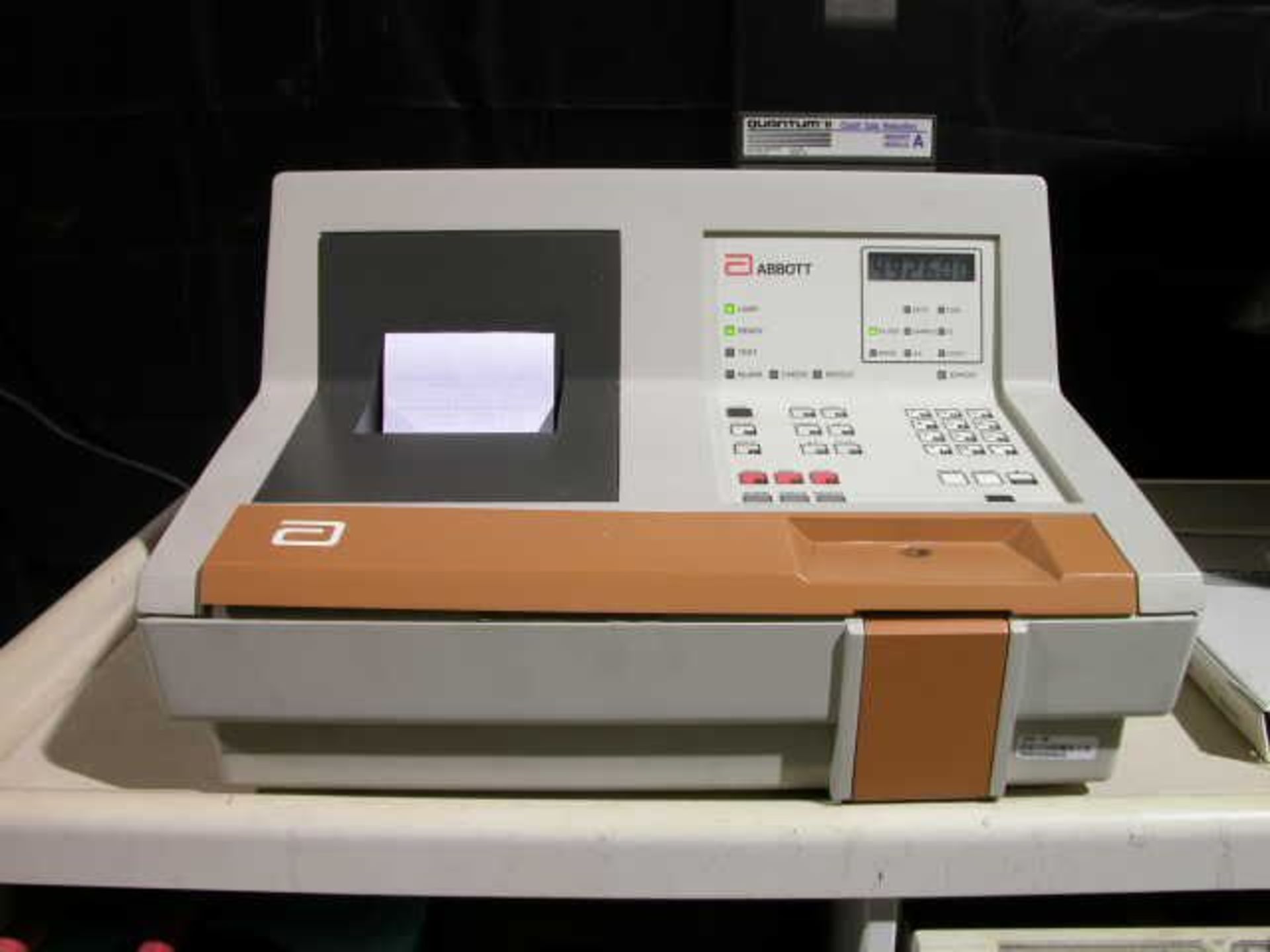 ABBOTT QUANTUM II WAVELENGTH ANALYZER SPECTROPHOTOMETER, Qty 1, 221495566435