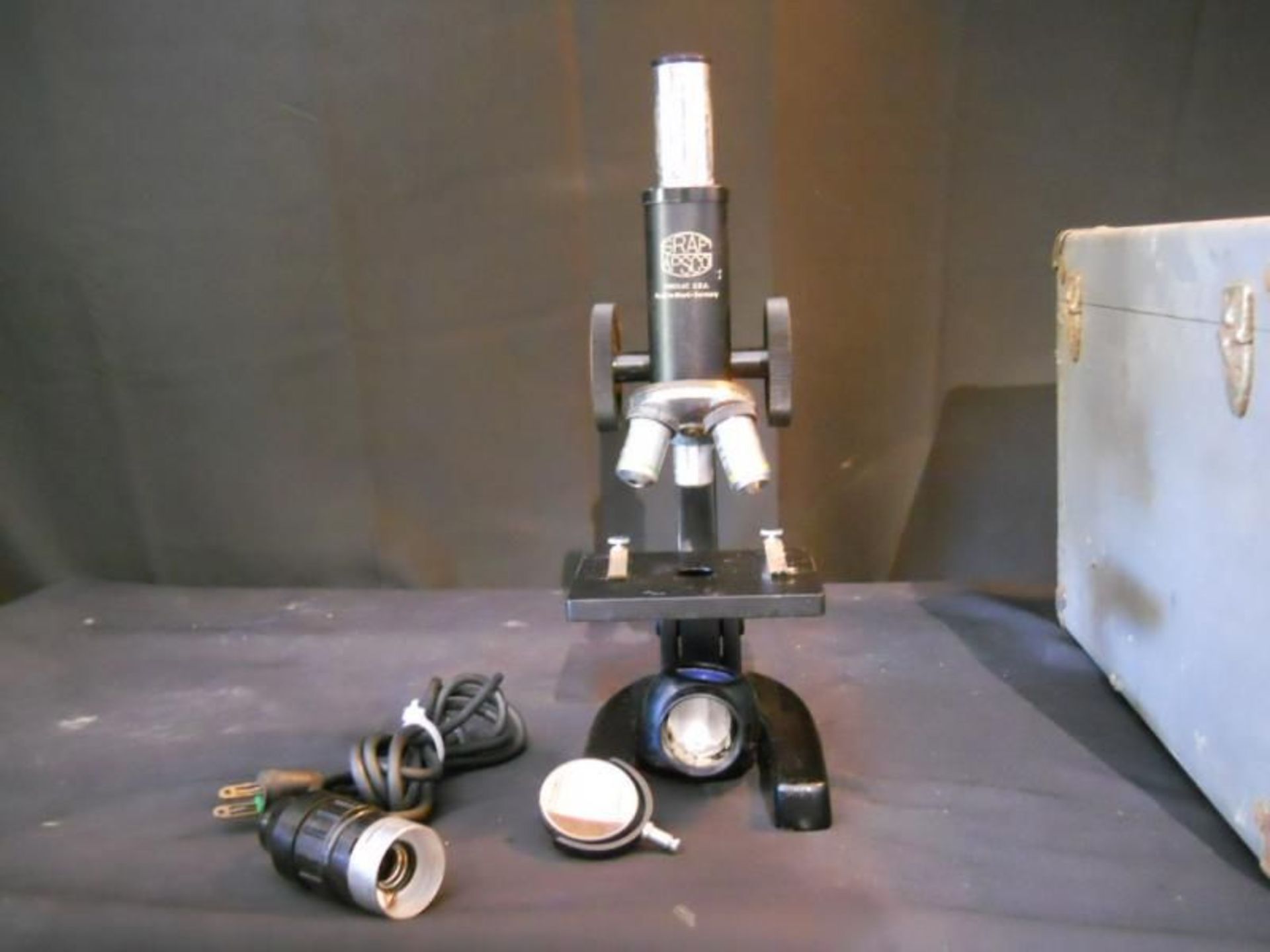 Graf Apsco Student Microscope w/ Objectives & Case, Qty 1, 321468592412