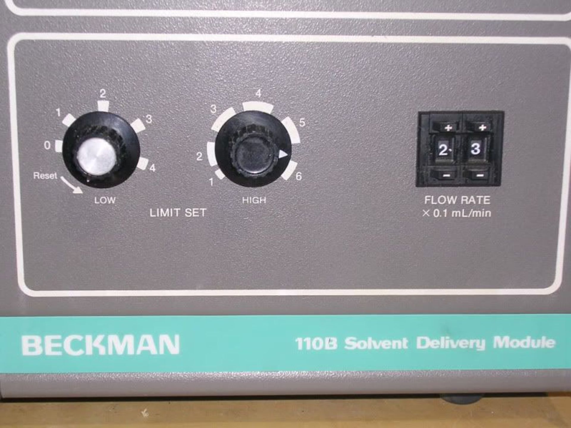 Beckman 110B Solvent Delivery Module, Qty 1, 331261977473 - Image 3 of 7