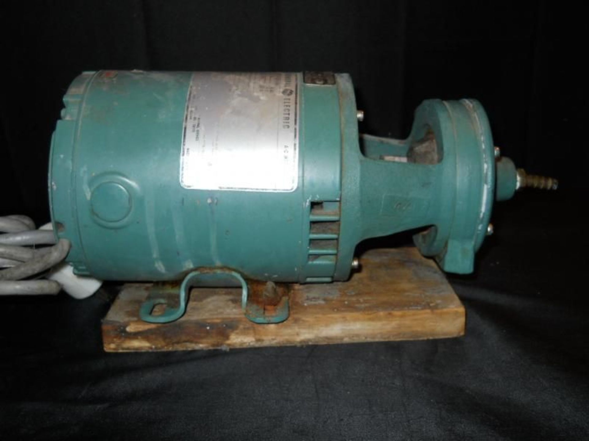 Eastern Pulsafeeder Pump Model D-6 (D6) w/ GE 1/8 HP Motor (1725 RPM), Qty 1, 321201000827 - Image 5 of 8