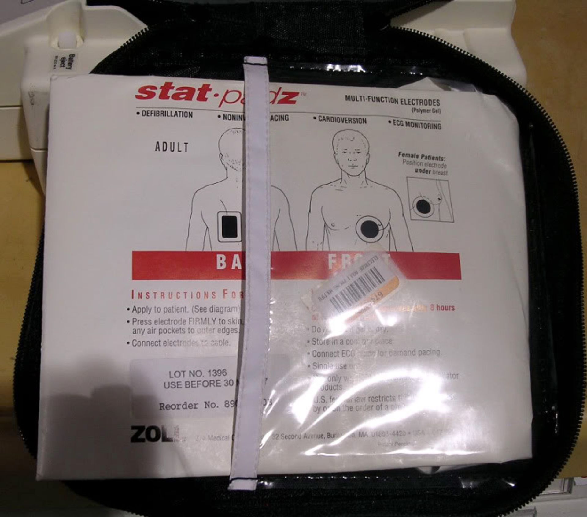 Laerdal AED Trainer with Pads, Catalog # 930090, Qty 1, 221497662020 - Image 5 of 6