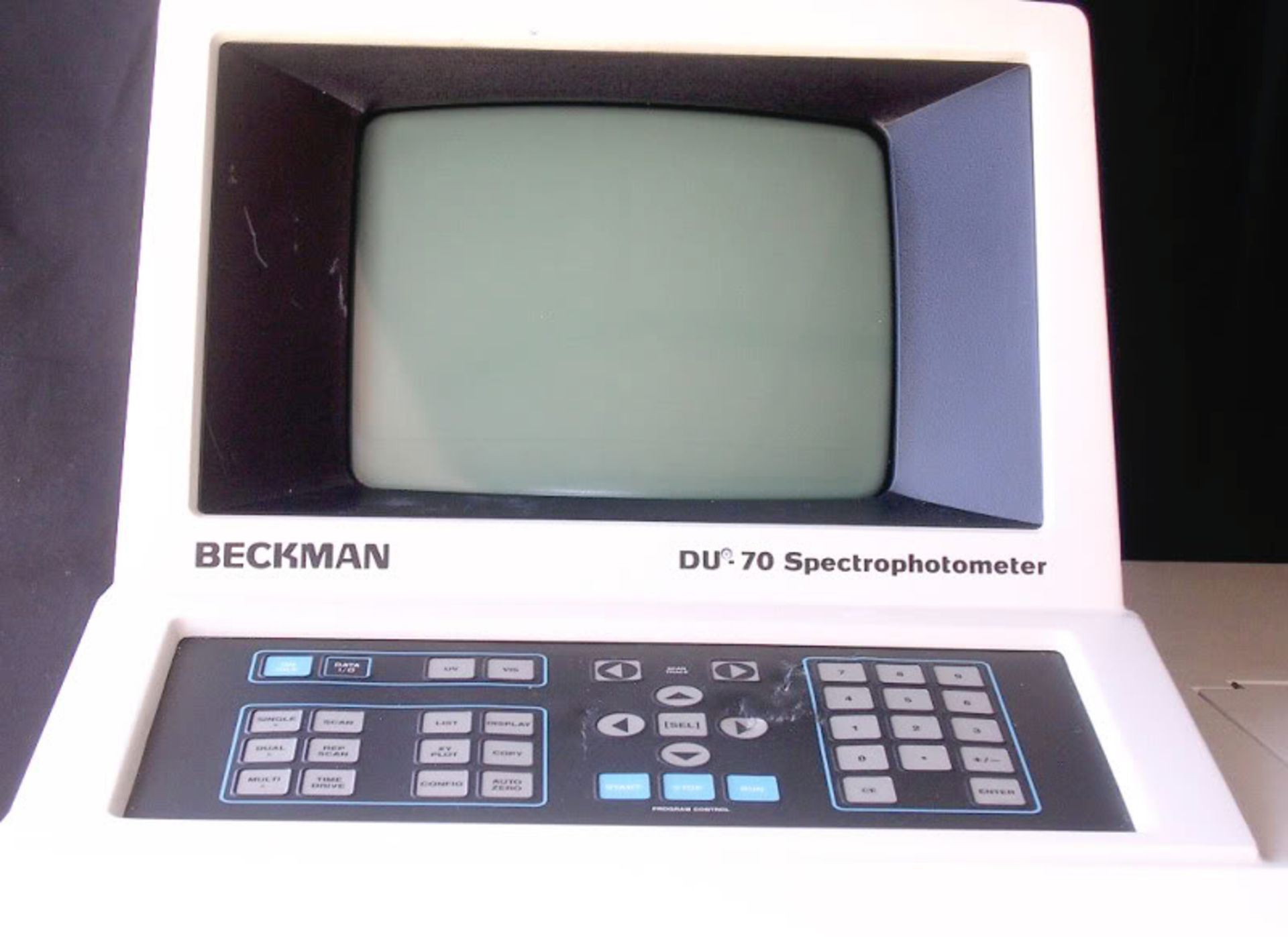 Beckman DU-70 Spectrophotometer, Qty 1, 320496598338 - Image 2 of 17
