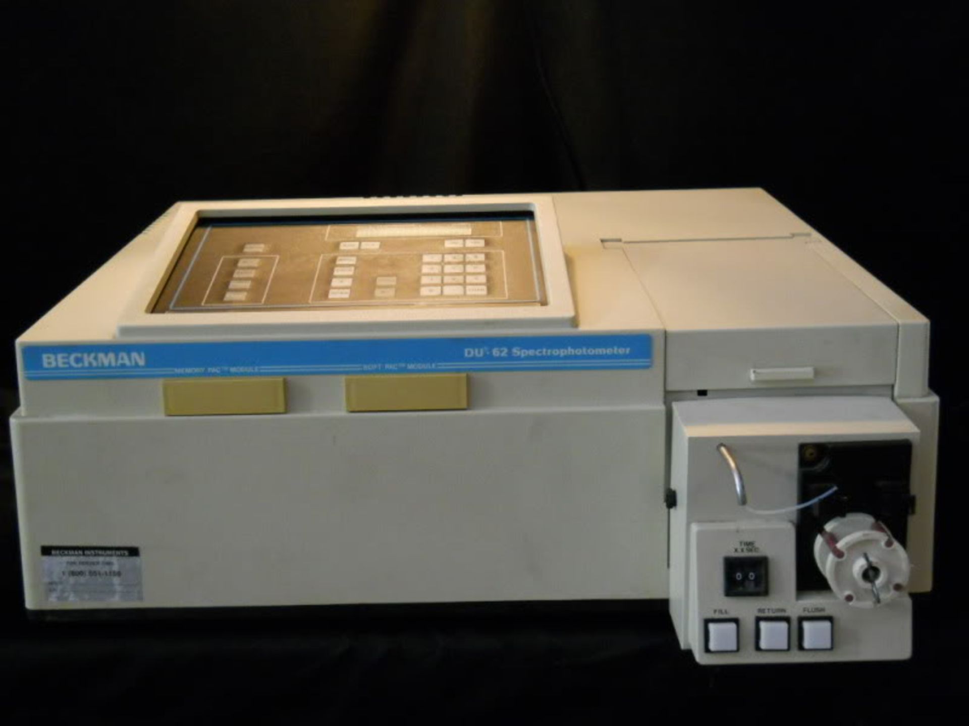 Beckman DU-62 Spectrophotometer, Qty 1, 320923927591